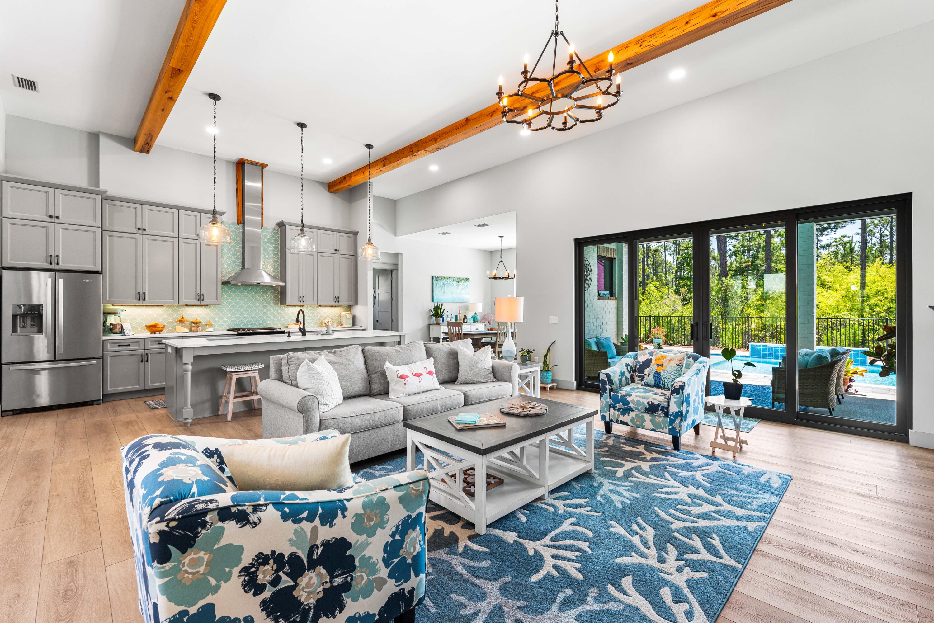 SECLUSION BAY - Residential