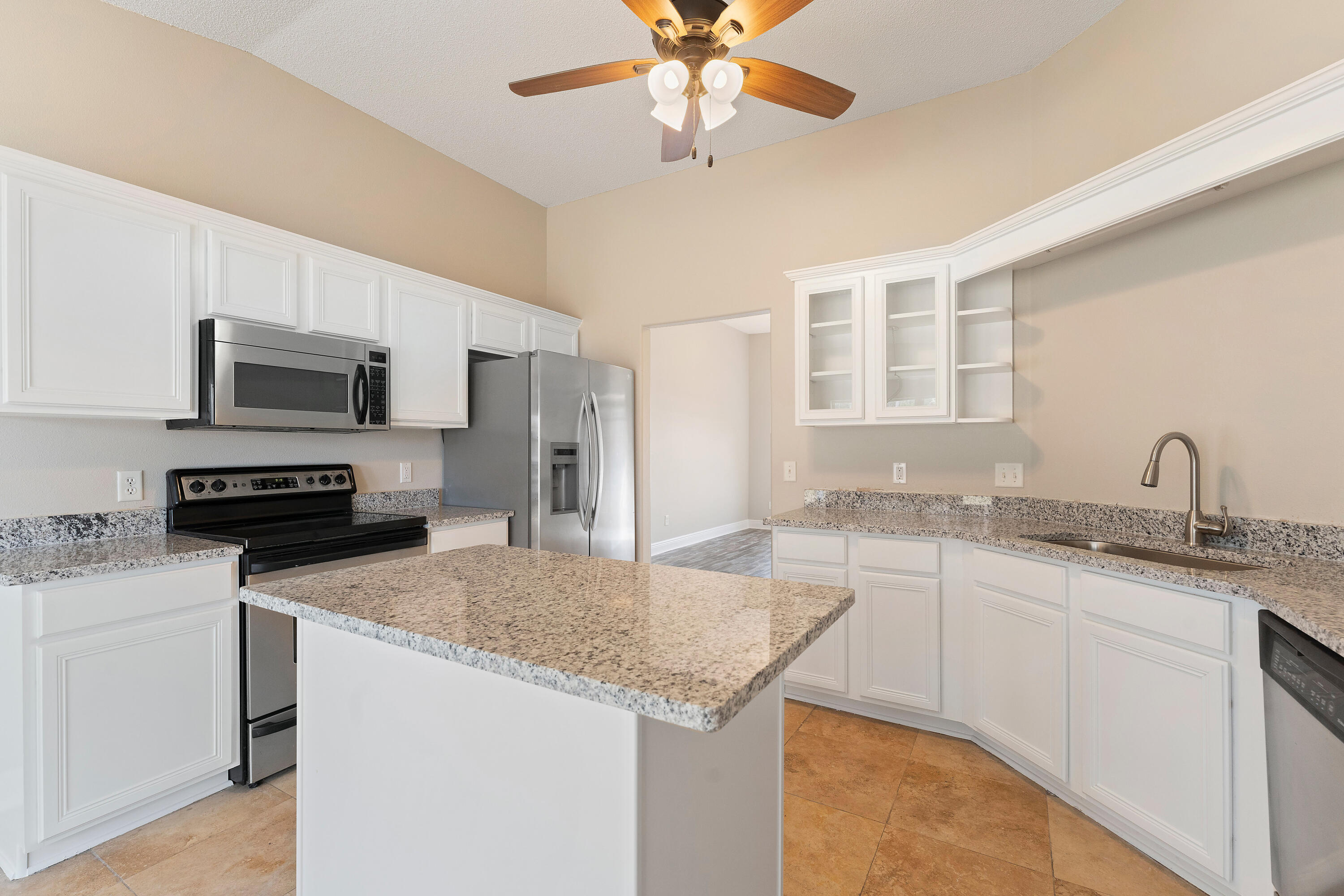 HOLLEY BY THE SEA - Residential