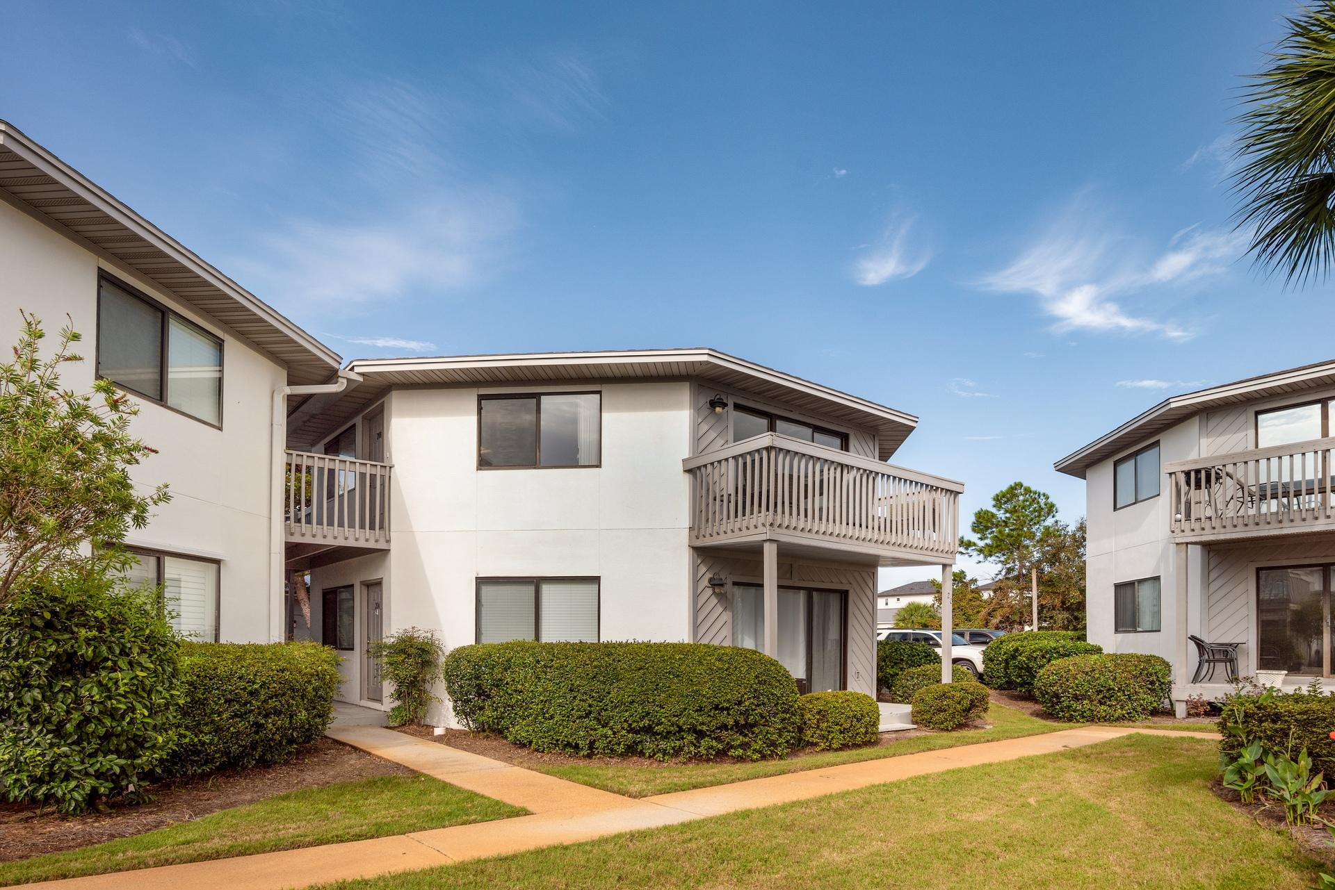 CRYSTAL VILLAGE 2 CONDO PH 4 - Residential