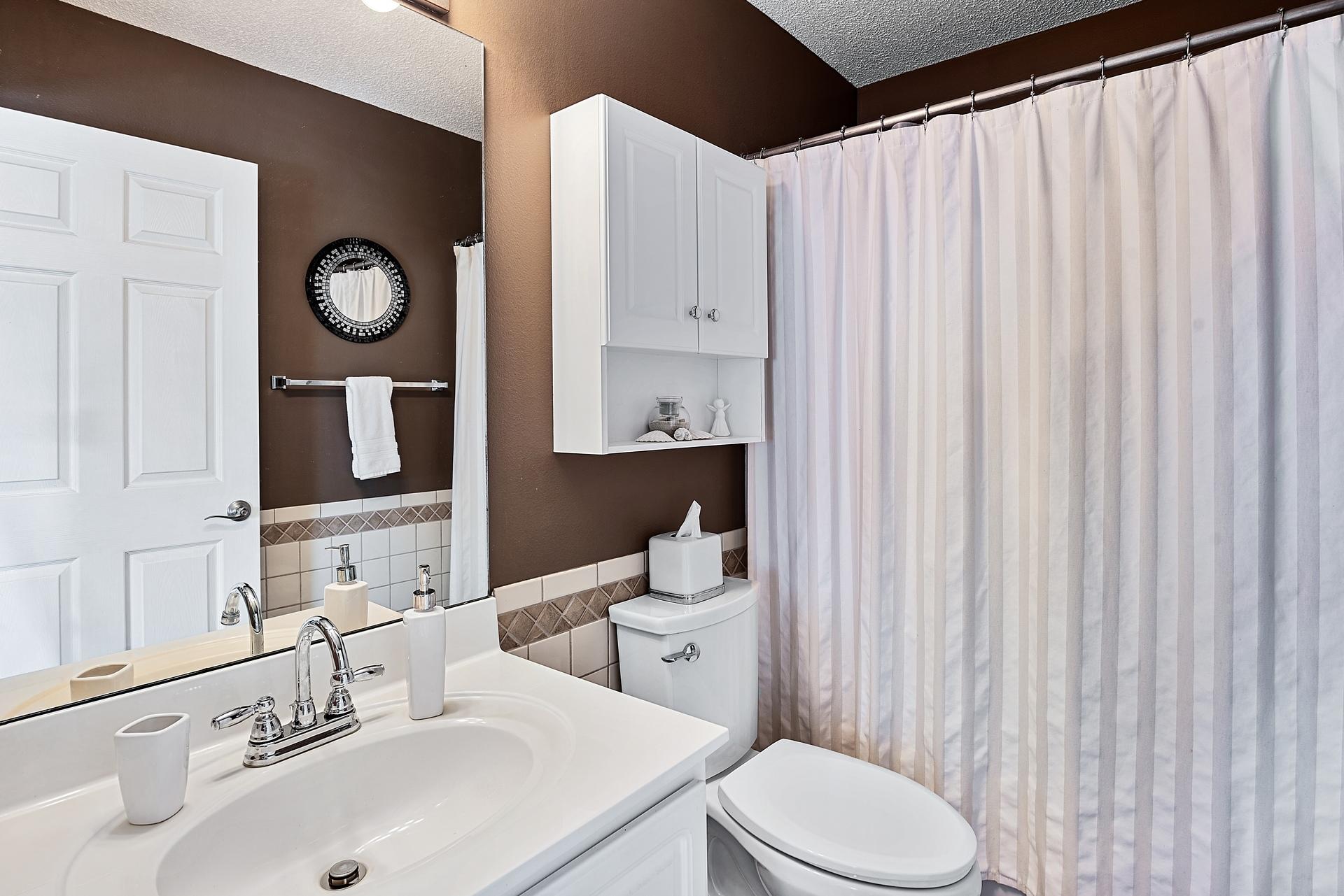 CRYSTAL VILLAGE 2 CONDO PH 4 - Residential