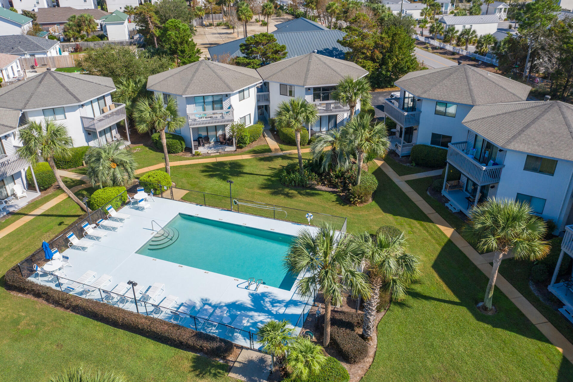 CRYSTAL VILLAGE 2 CONDO PH 4 - Residential