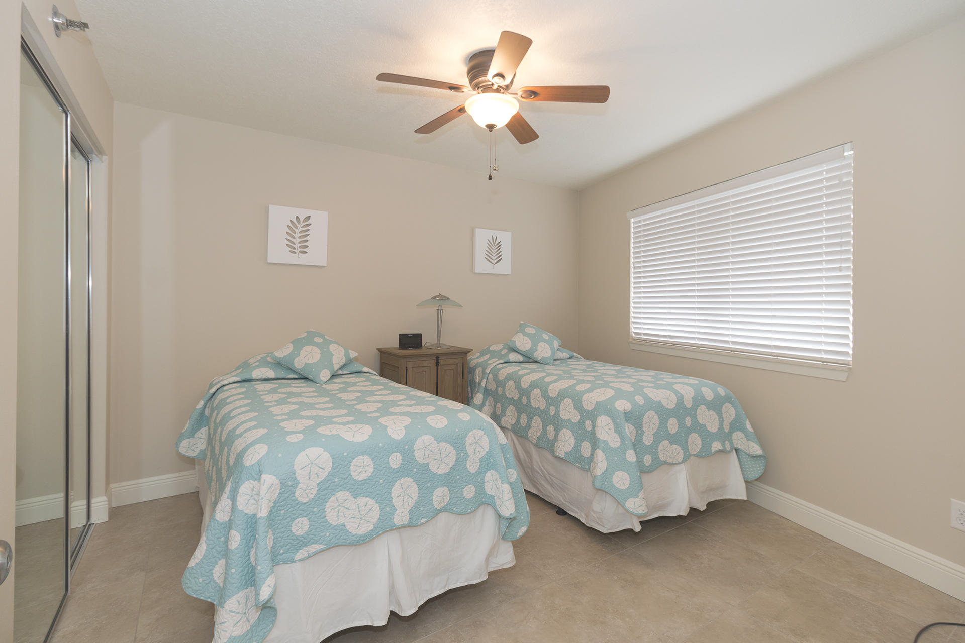 MAINSAIL CONDO PH 3 - Residential