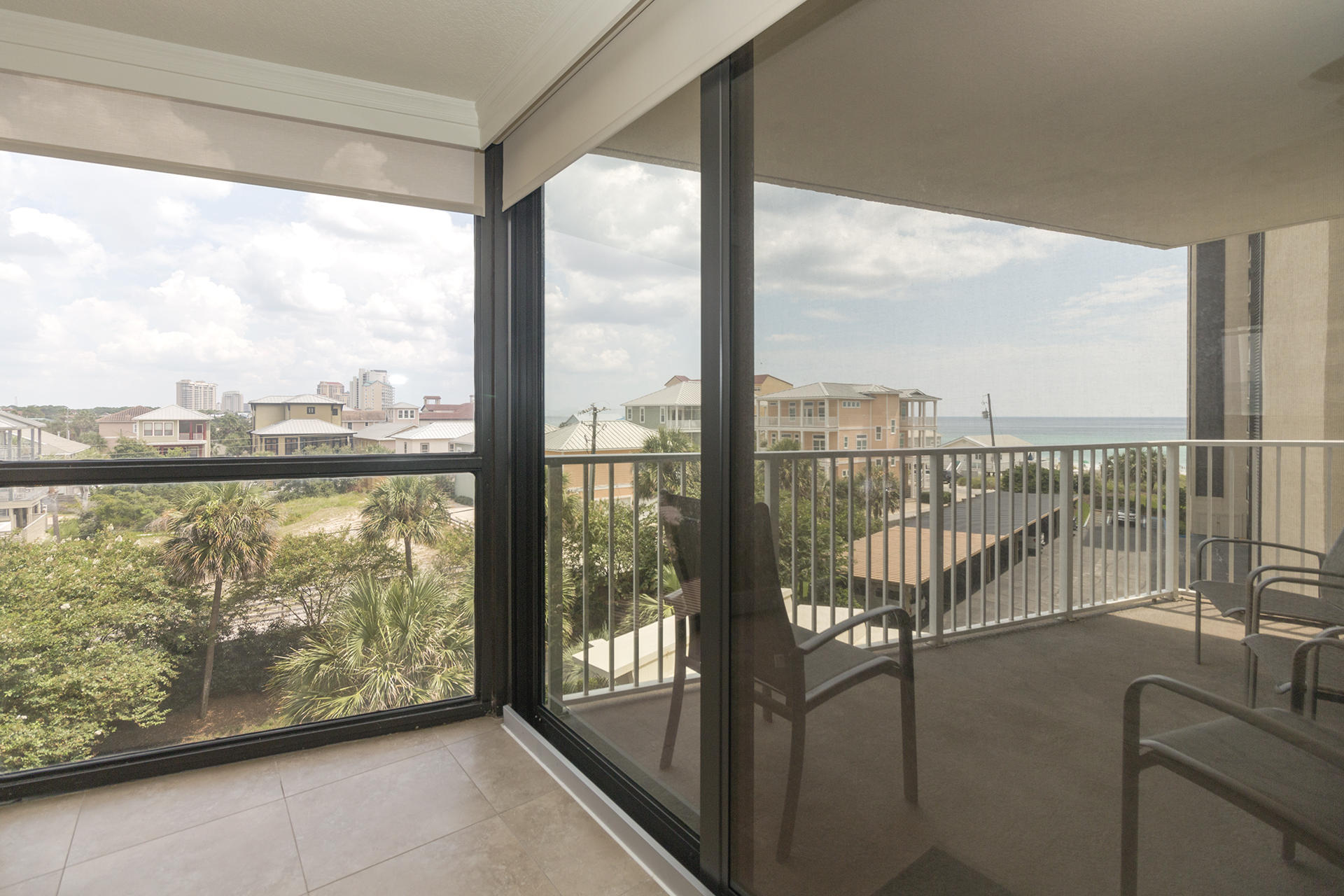 MAINSAIL CONDO PH 3 - Residential