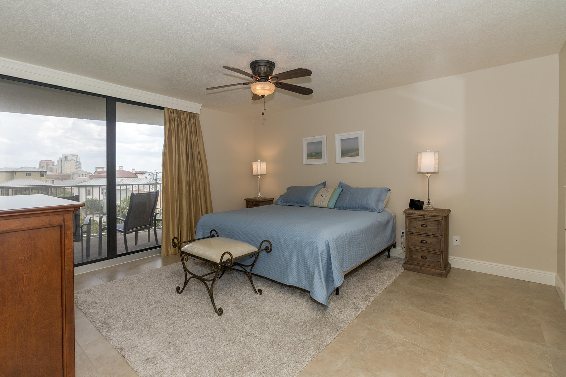 MAINSAIL CONDO PH 3 - Residential