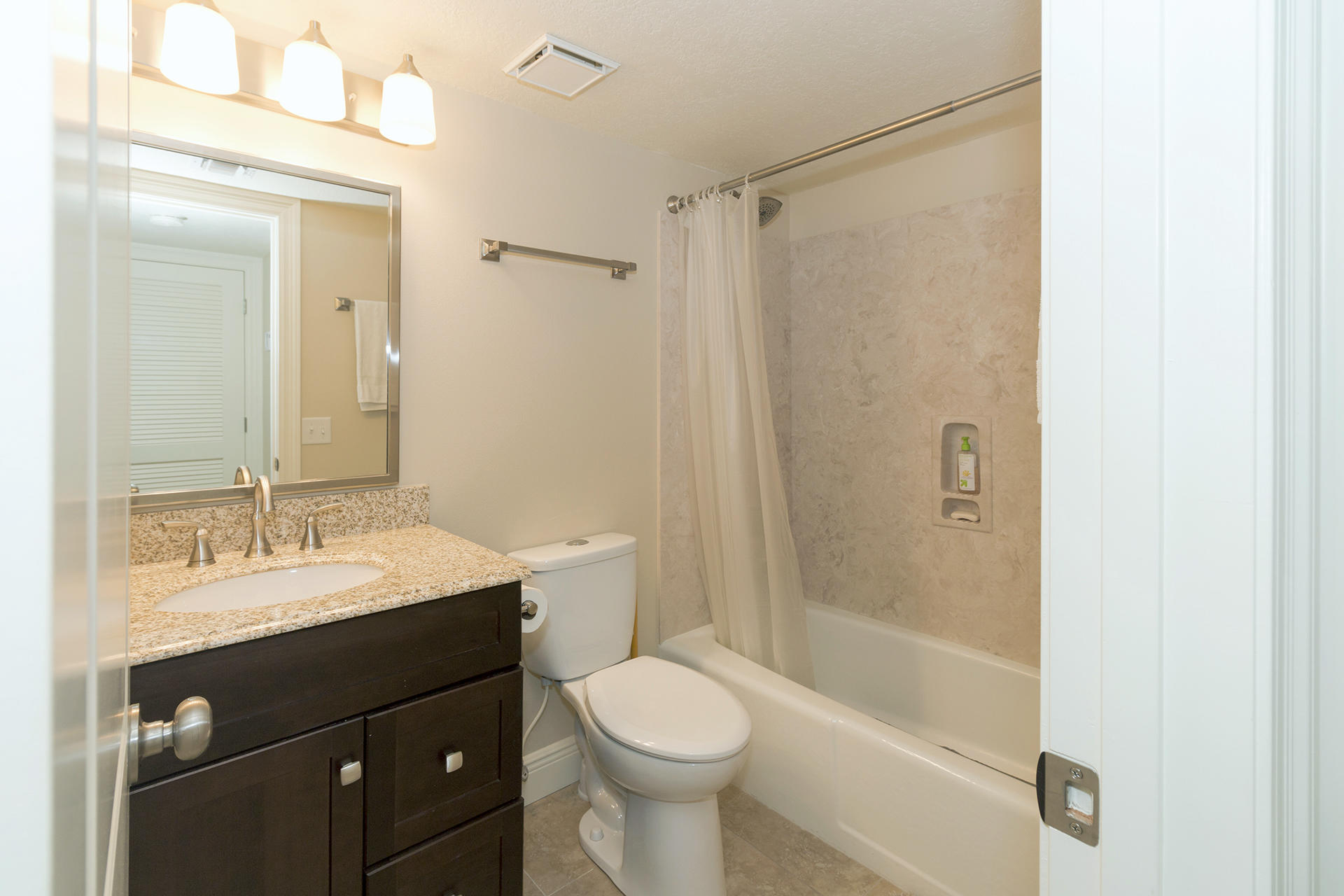 MAINSAIL CONDO PH 3 - Residential