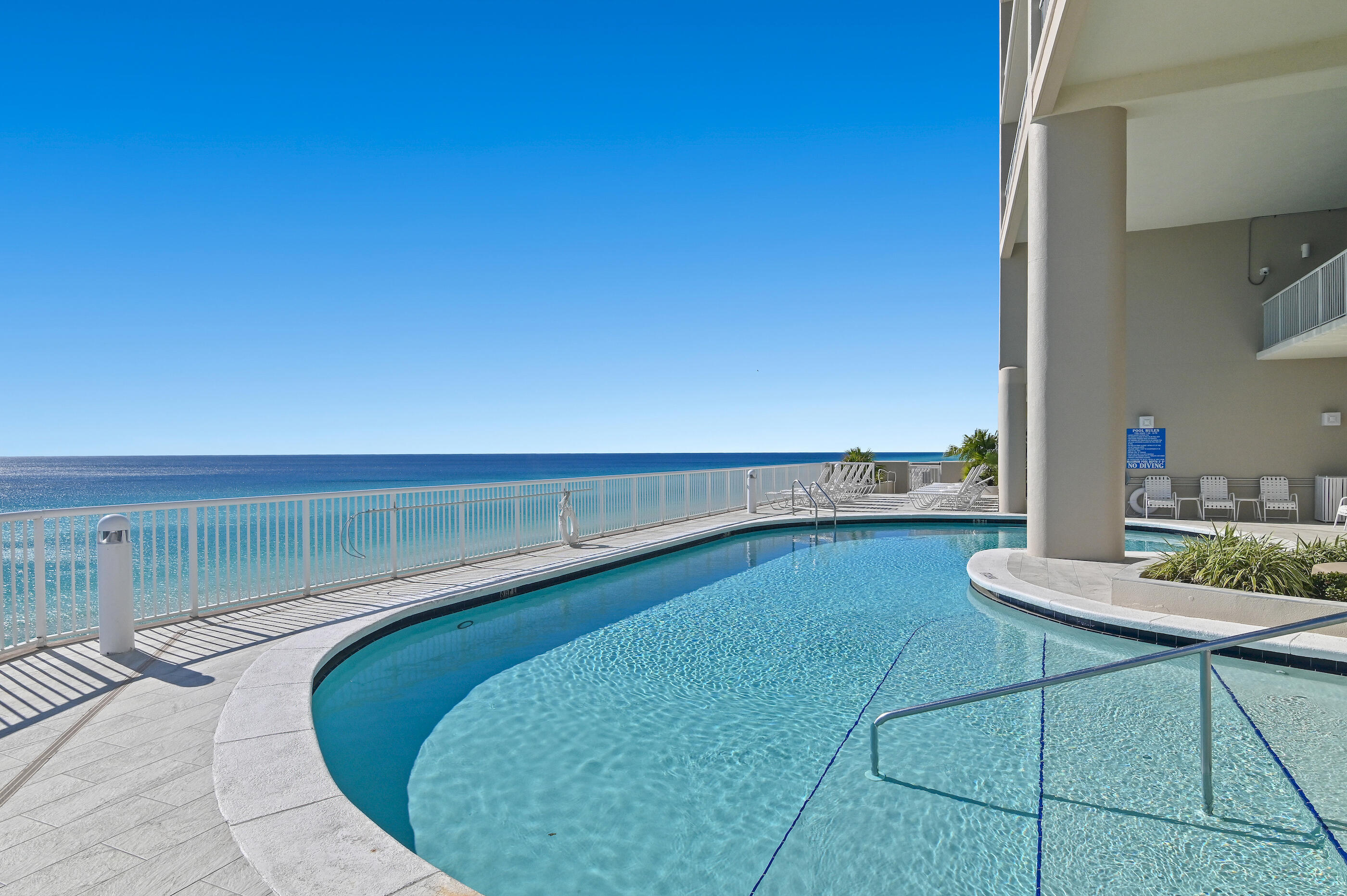 PALAZZO CONDOMINIUM - Residential