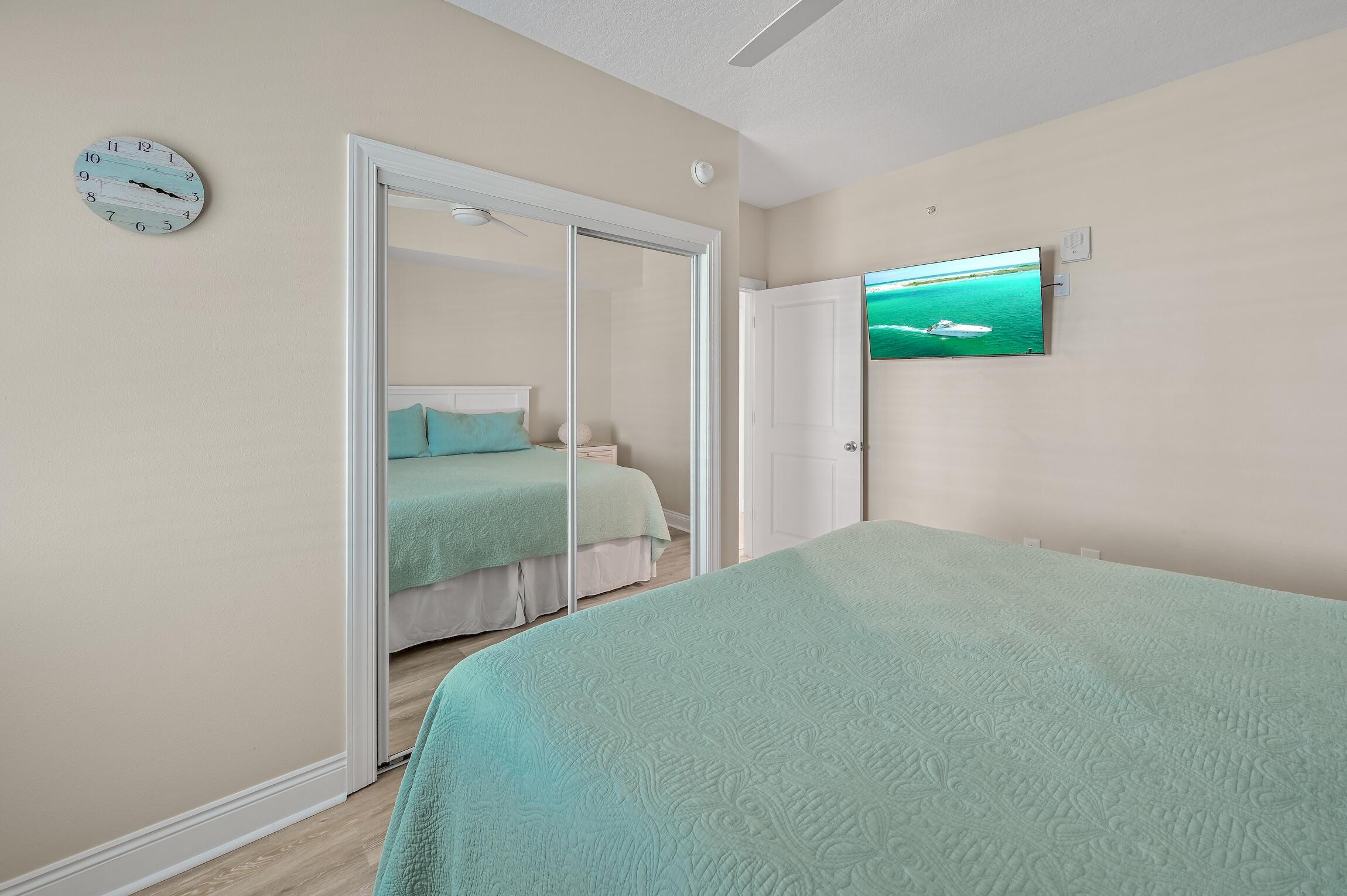 PALAZZO CONDOMINIUM - Residential