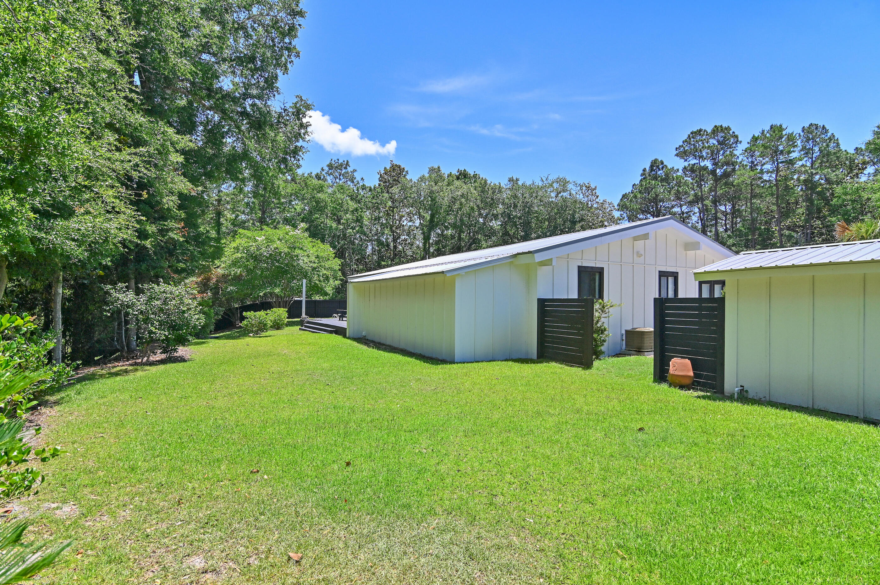 DAUGHETTES AMENDED - Residential