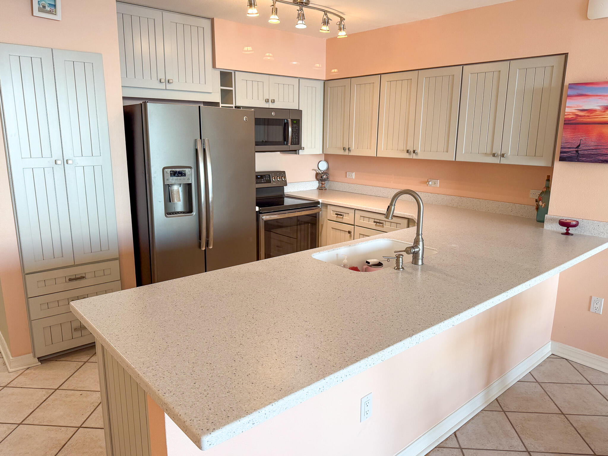 ISLAND PRINCESS - Residential