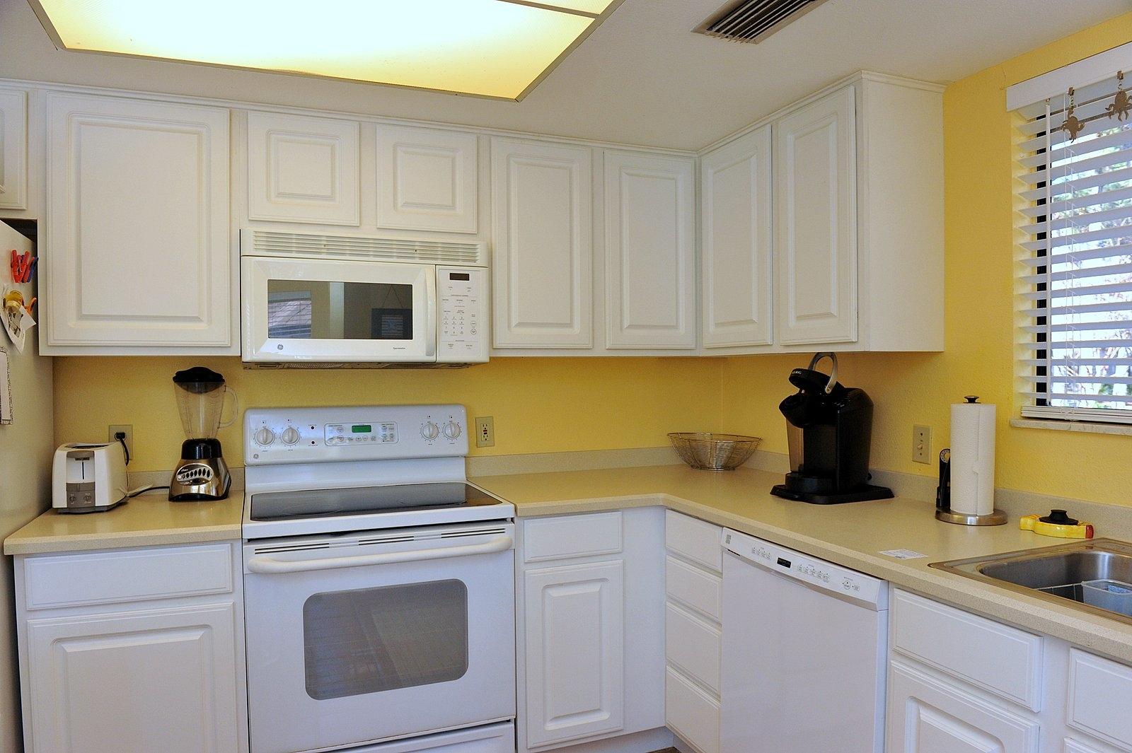 FAIRWAYS THE - Residential