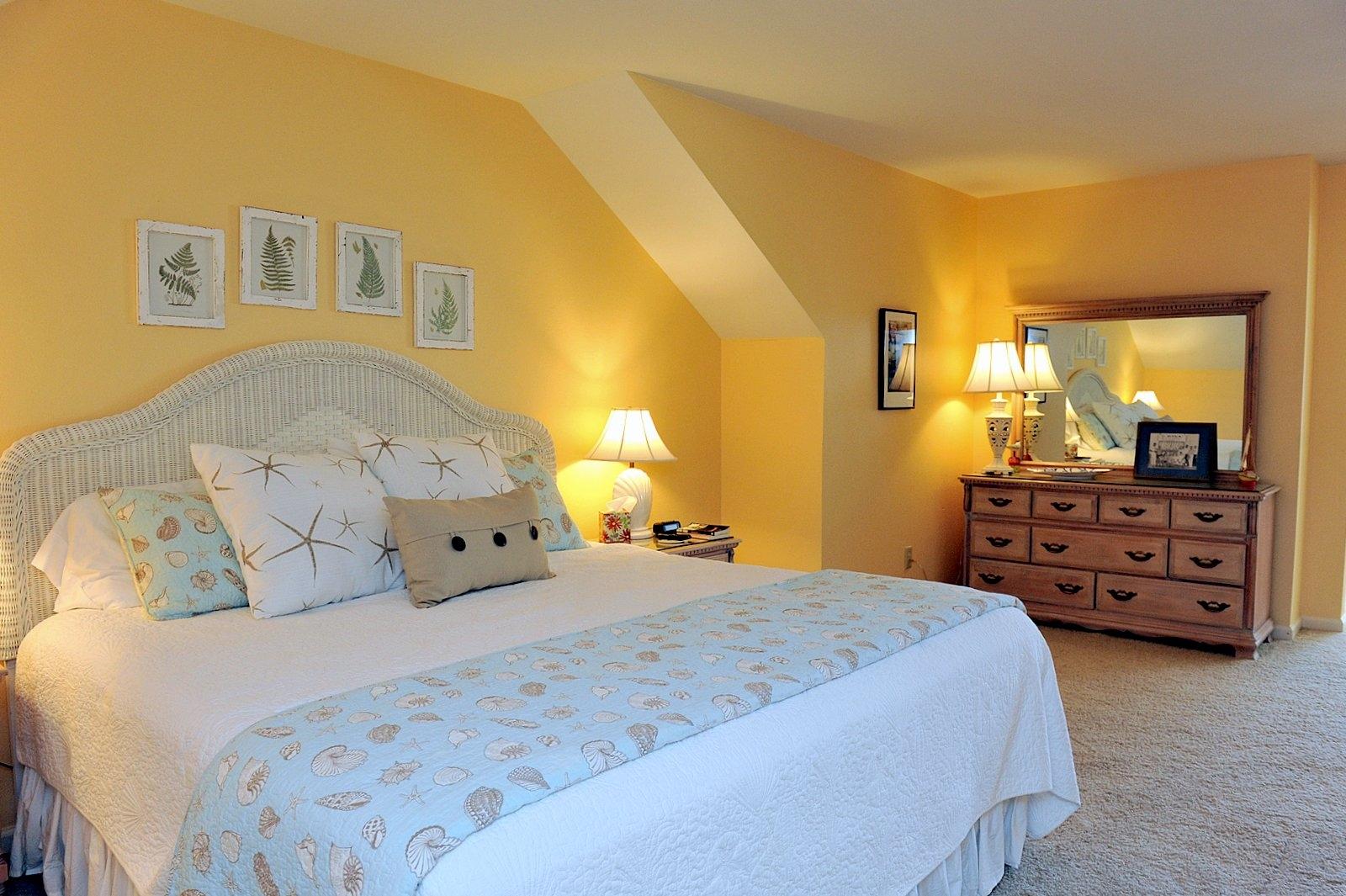 FAIRWAYS THE - Residential