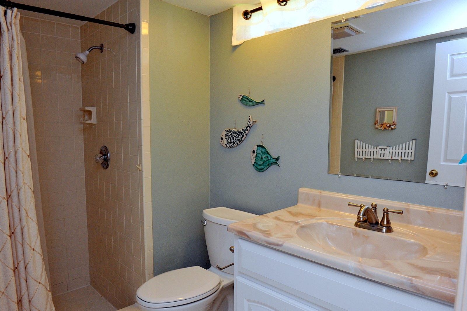 FAIRWAYS THE - Residential