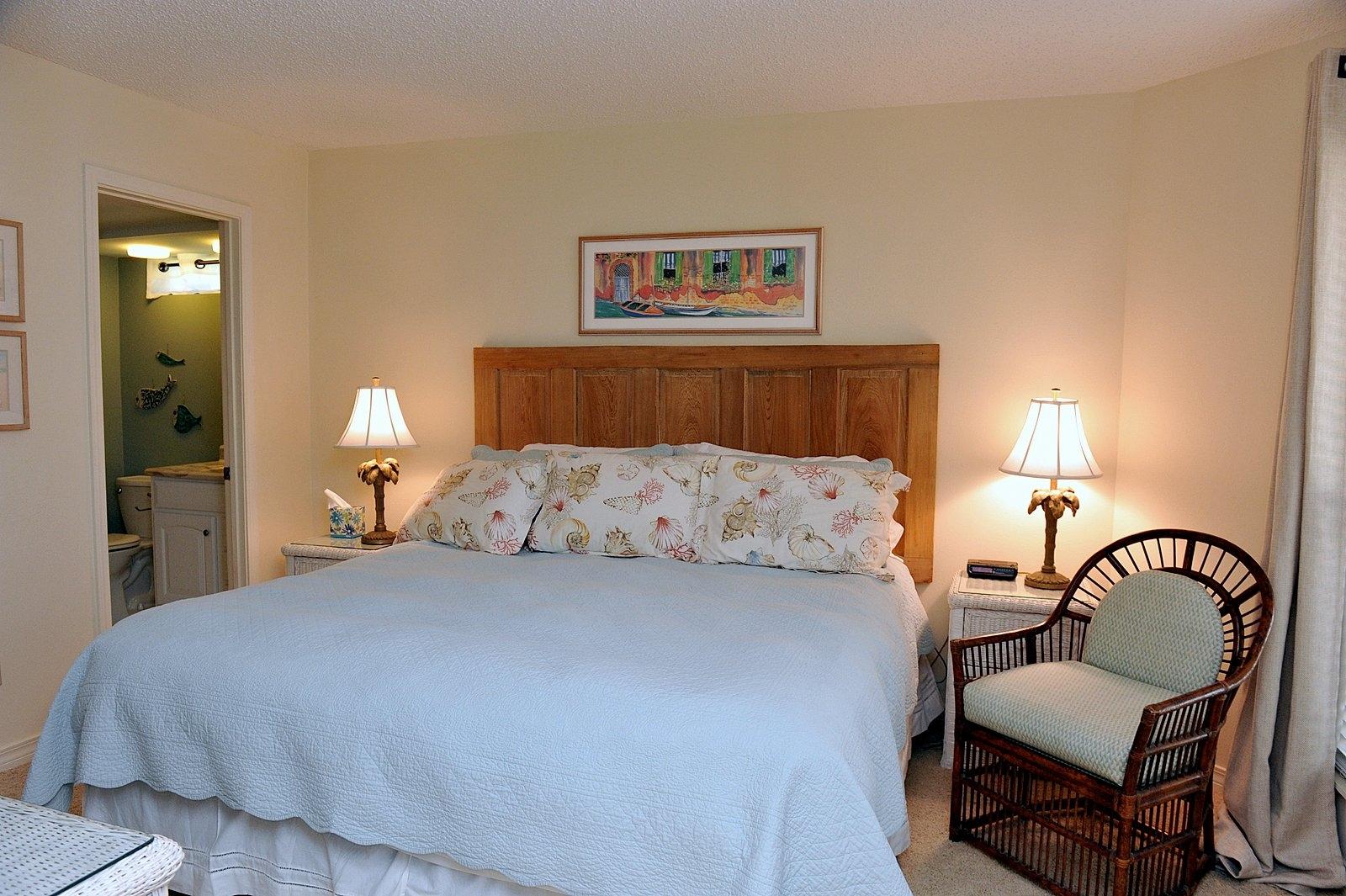 FAIRWAYS THE - Residential