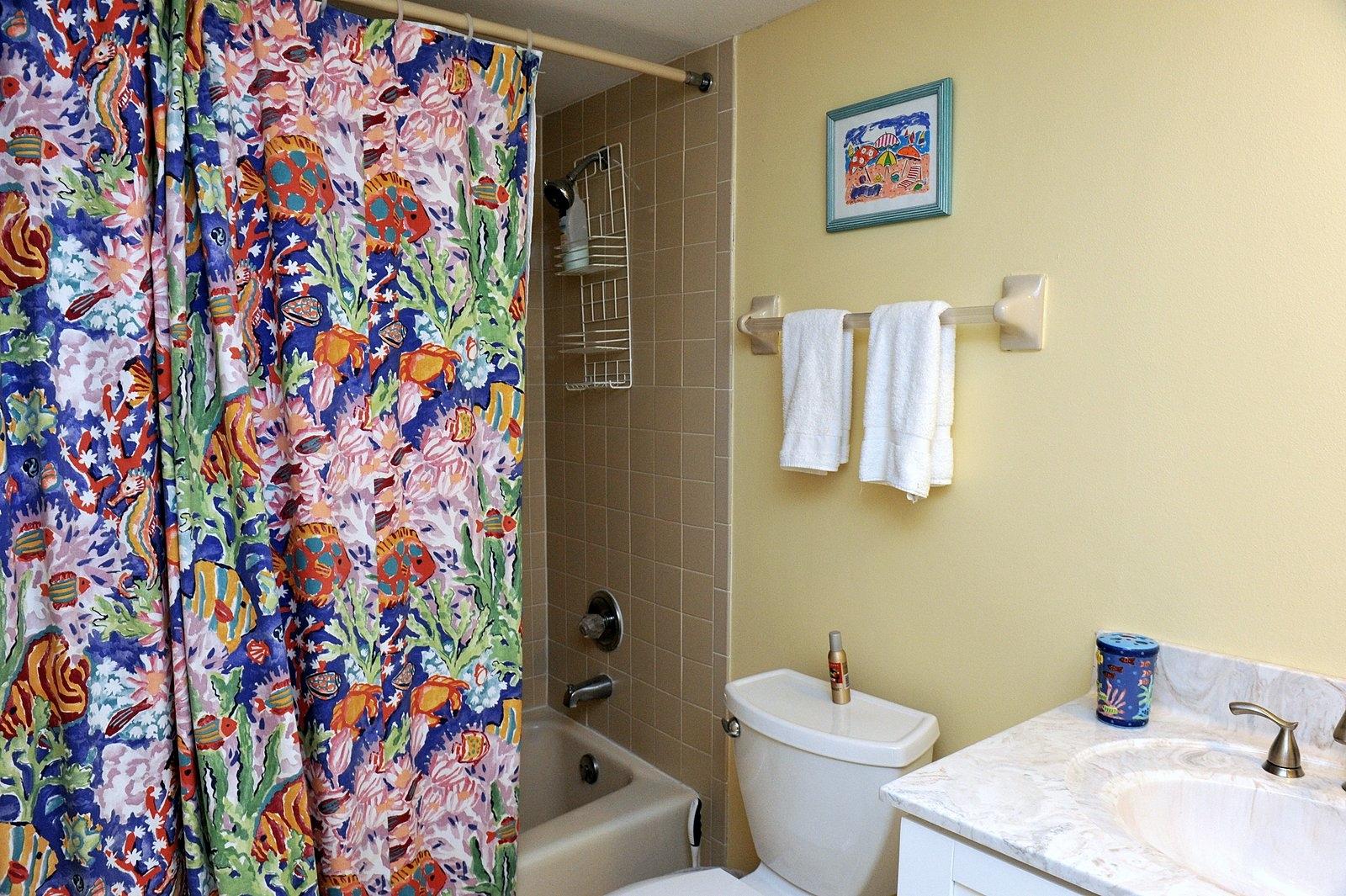 FAIRWAYS THE - Residential