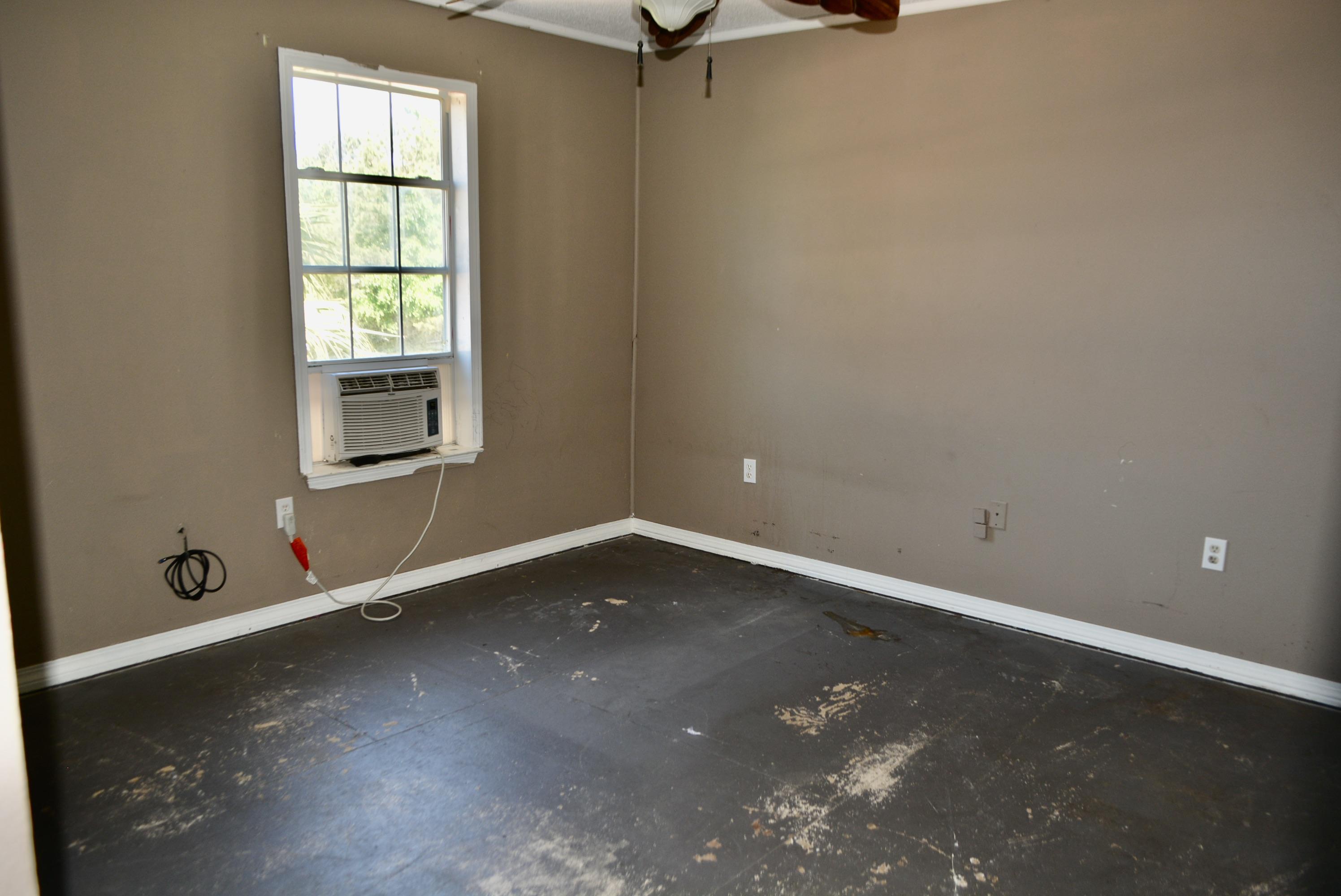 LEGION COVE S/D - Residential