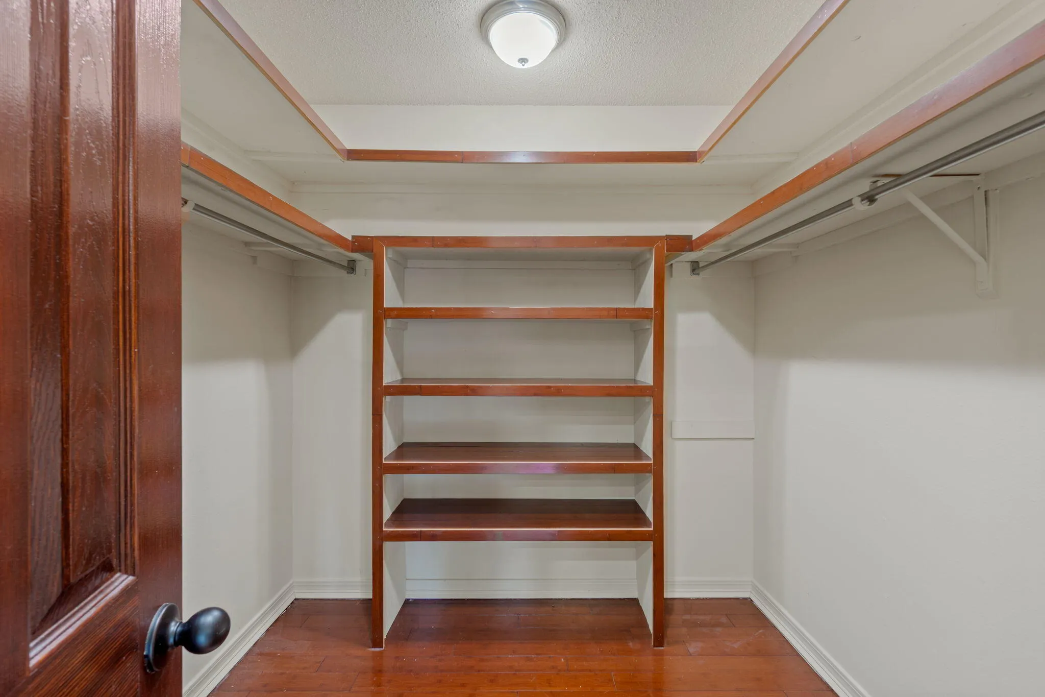 Destin, Florida 32541, United States, 3 Bedrooms Bedrooms, ,4 BathroomsBathrooms,Residential,Active,230410