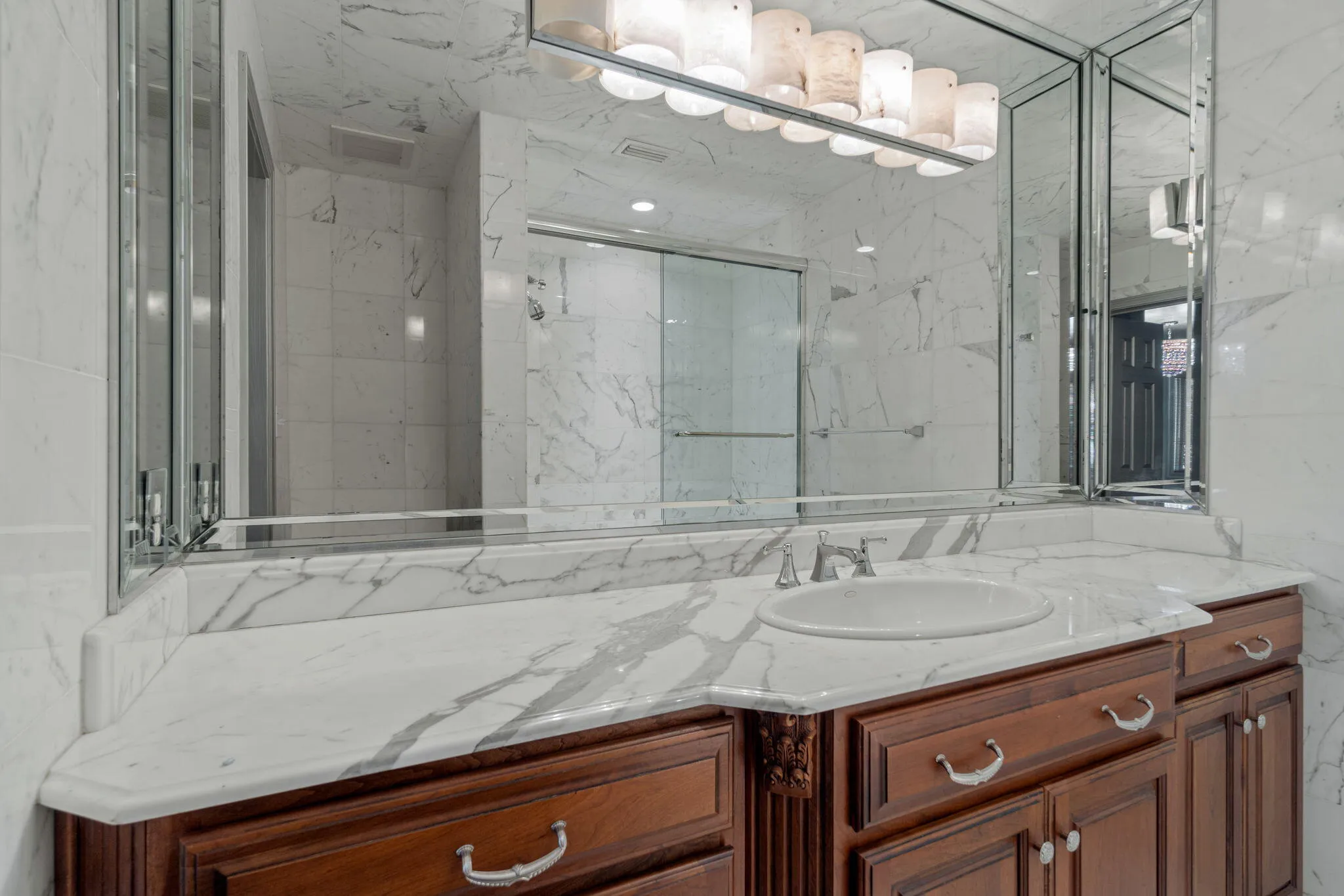 Destin, Florida 32541, United States, 3 Bedrooms Bedrooms, ,4 BathroomsBathrooms,Residential,Active,230410