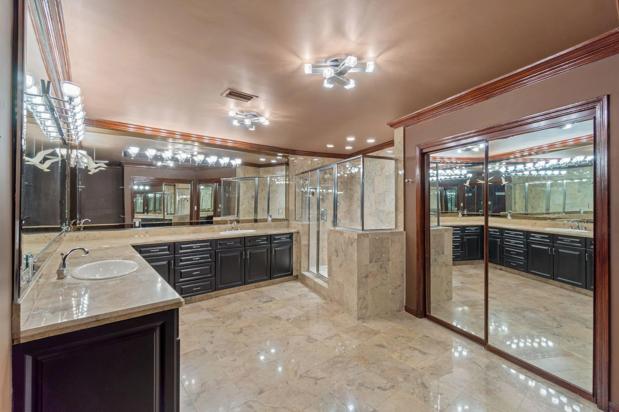 Destin, Florida 32541, United States, 3 Bedrooms Bedrooms, ,4 BathroomsBathrooms,Residential,Active,230410