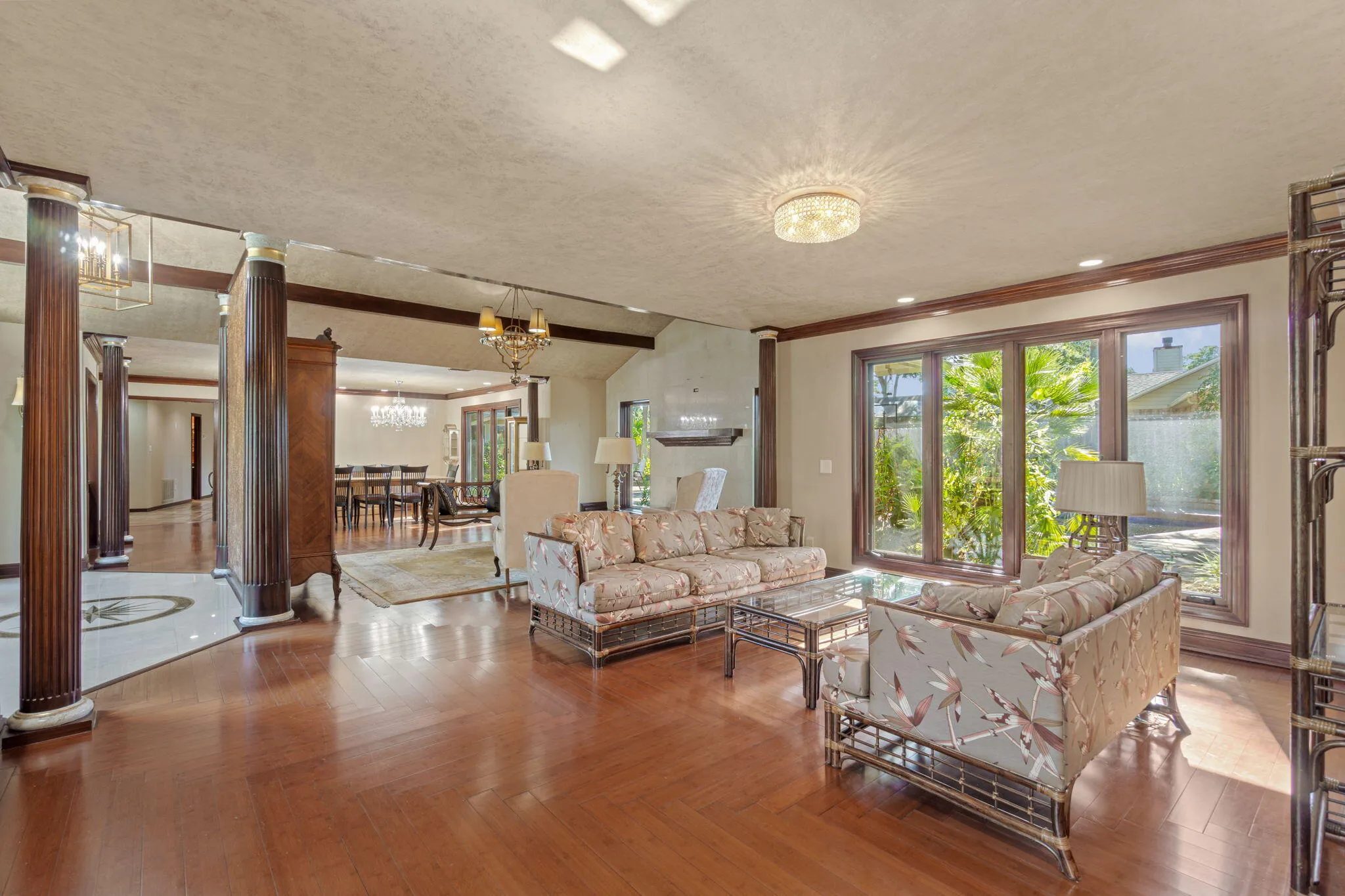 Destin, Florida 32541, United States, 3 Bedrooms Bedrooms, ,4 BathroomsBathrooms,Residential,Active,230410