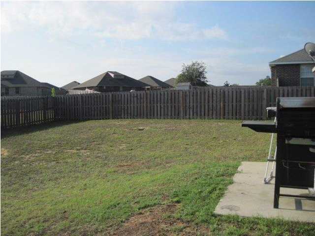 LEE FARMS PH II - Residential Lease