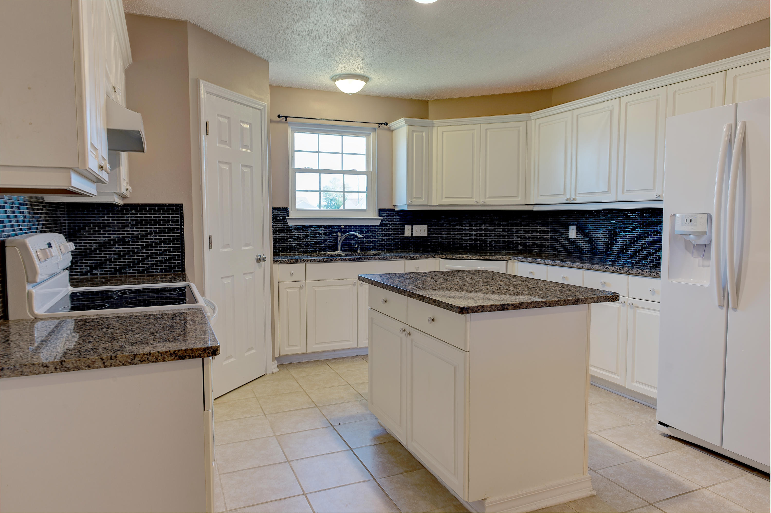 COUNTRYVIEW ESTATES 4TH ADDN PH 4 - Residential