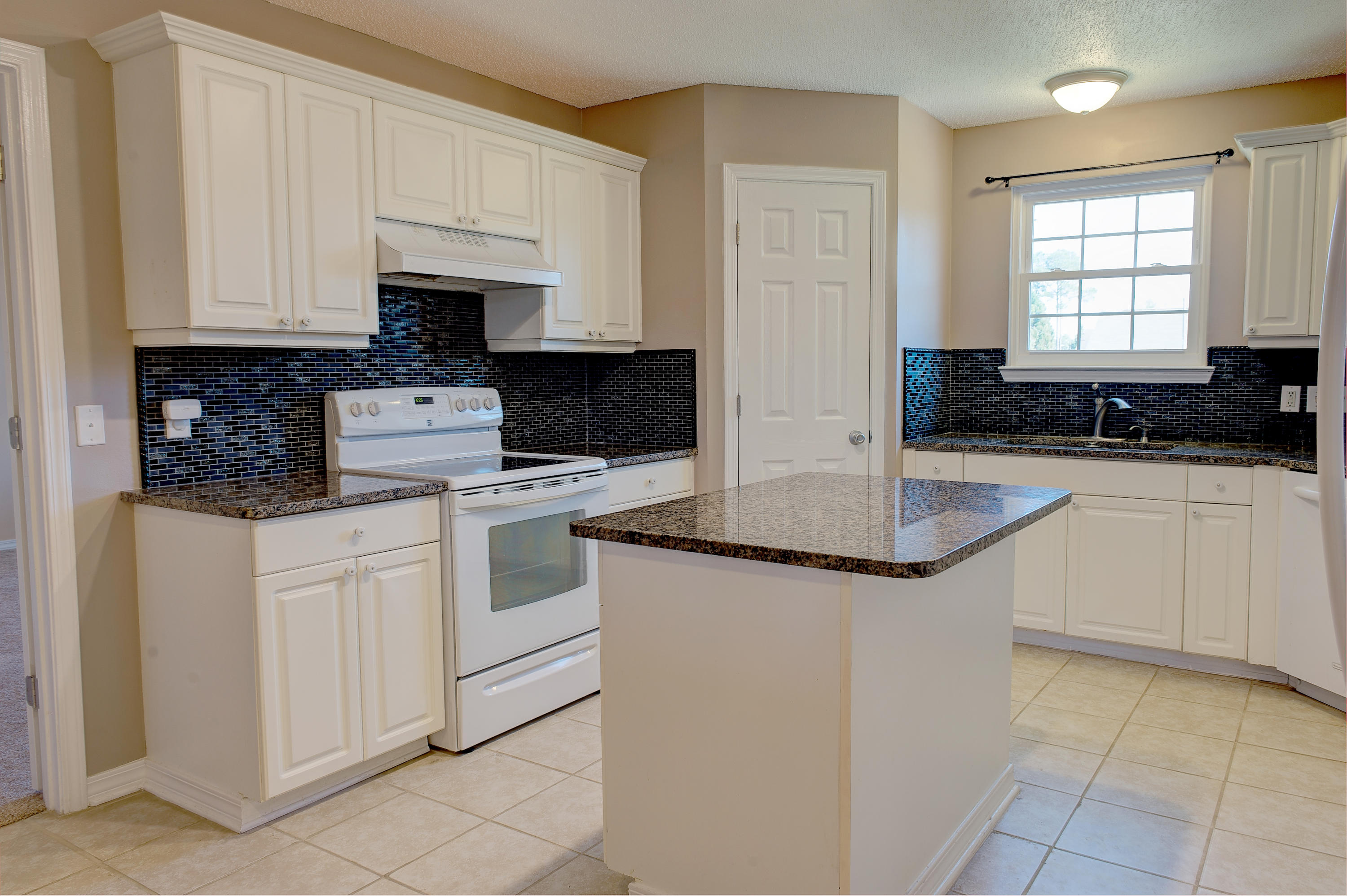 COUNTRYVIEW ESTATES 4TH ADDN PH 4 - Residential