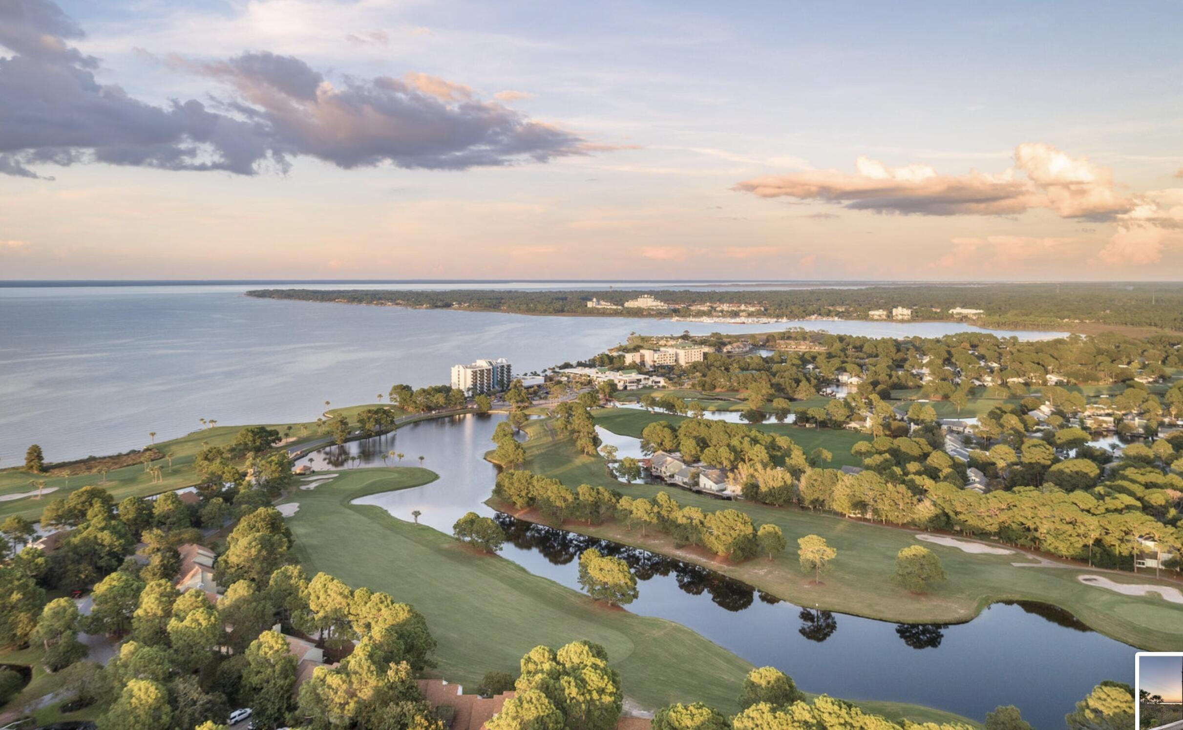 BAYSIDE CONDO SANDESTIN - Residential