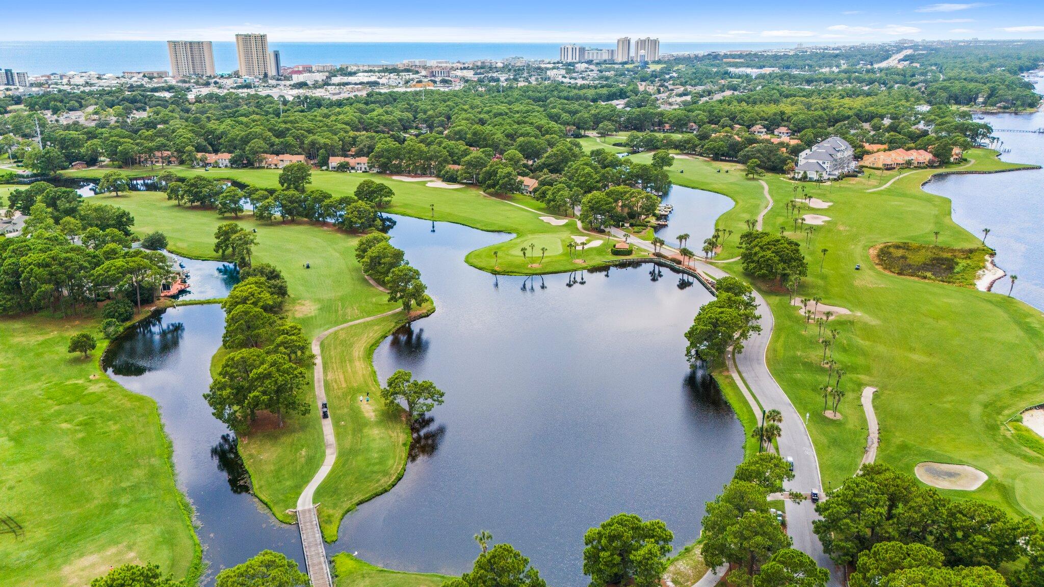 BAYSIDE CONDO SANDESTIN - Residential