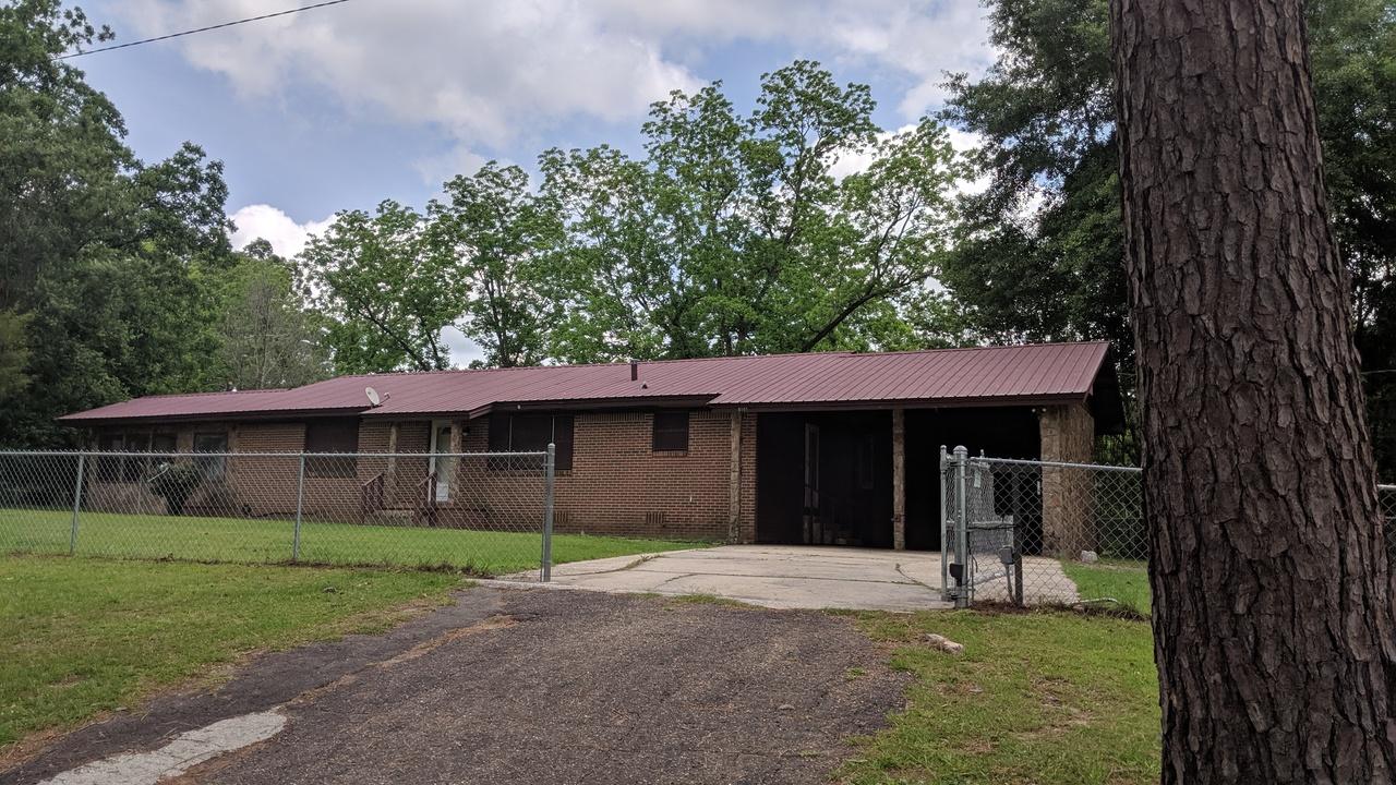 FAIRVIEW L H - Residential