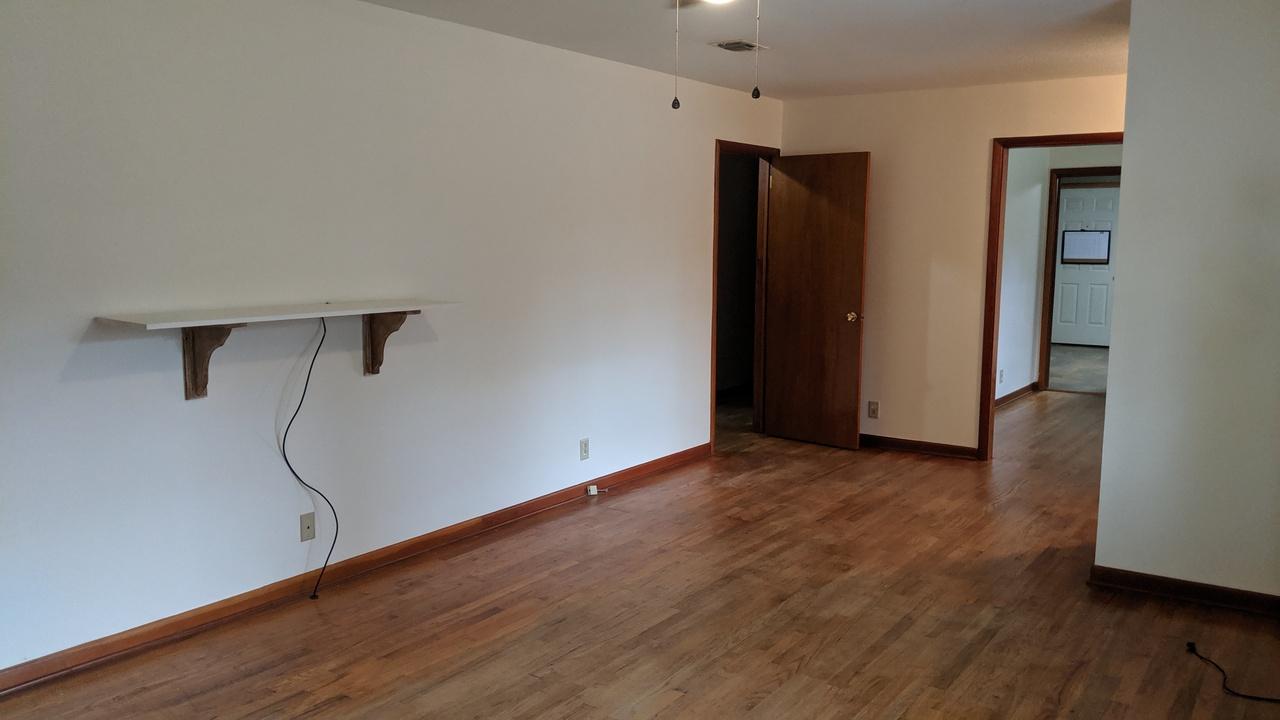 FAIRVIEW L H - Residential