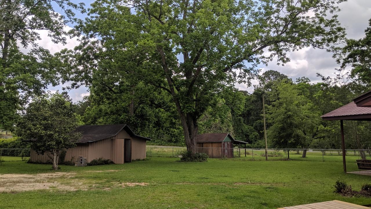 FAIRVIEW L H - Residential