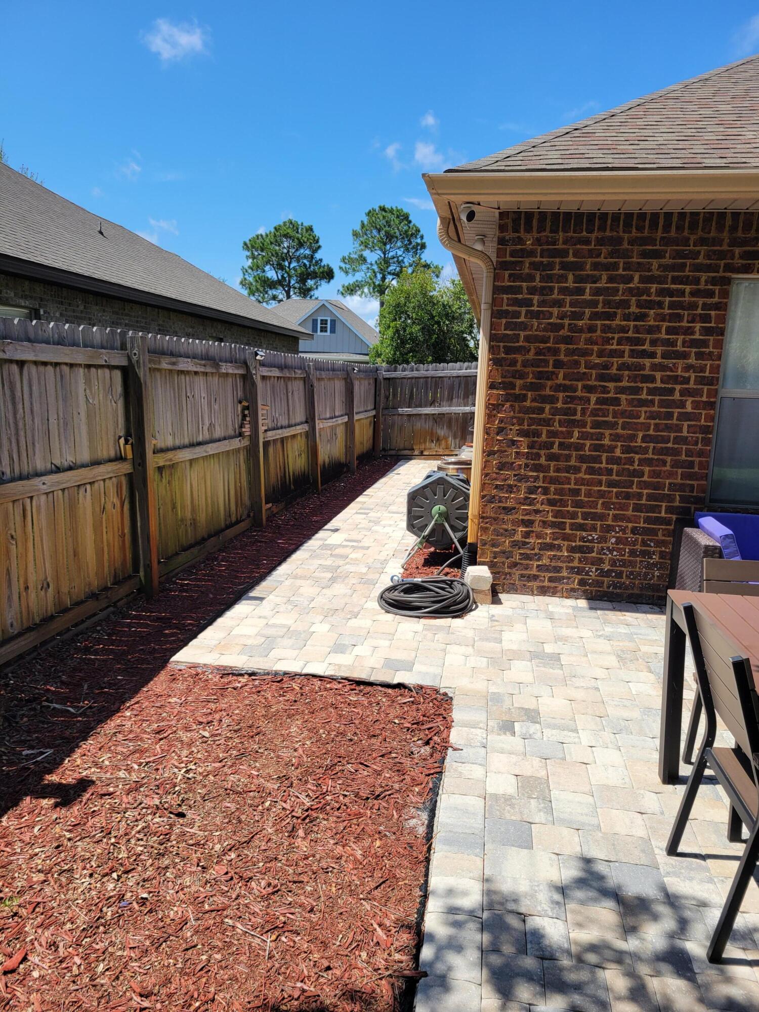 WHISPERING LAKE - Residential Lease