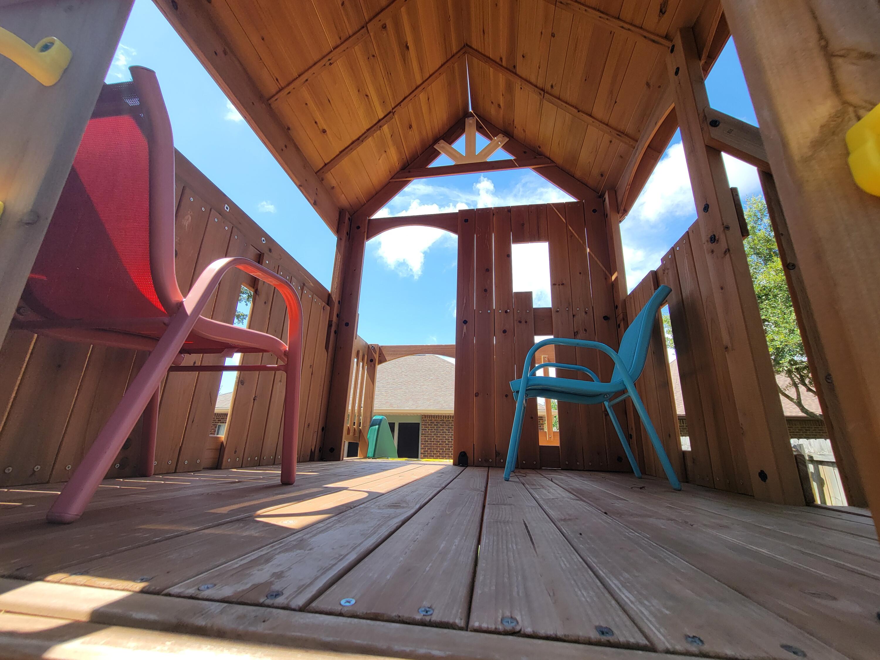 WHISPERING LAKE - Residential Lease