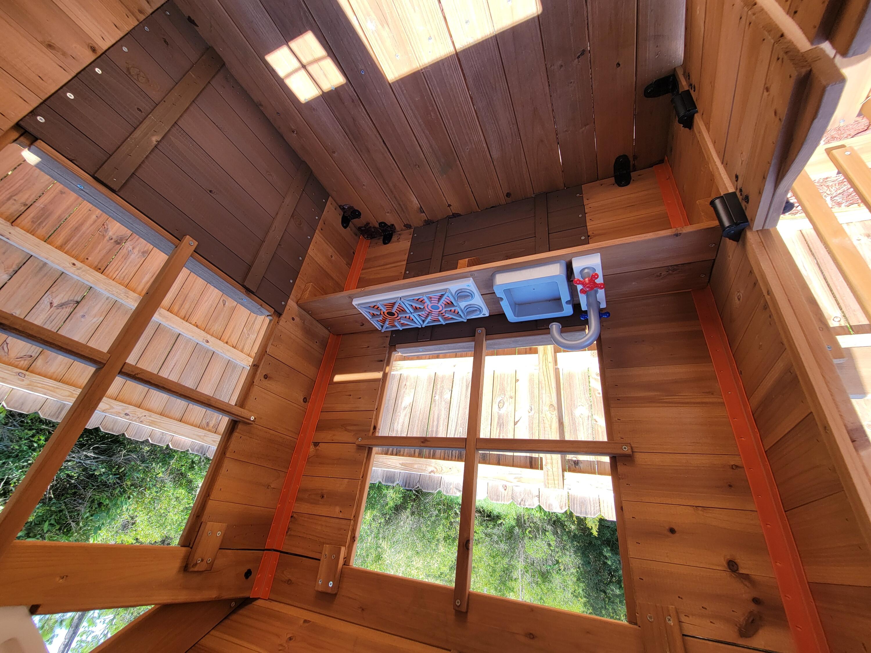 WHISPERING LAKE - Residential Lease