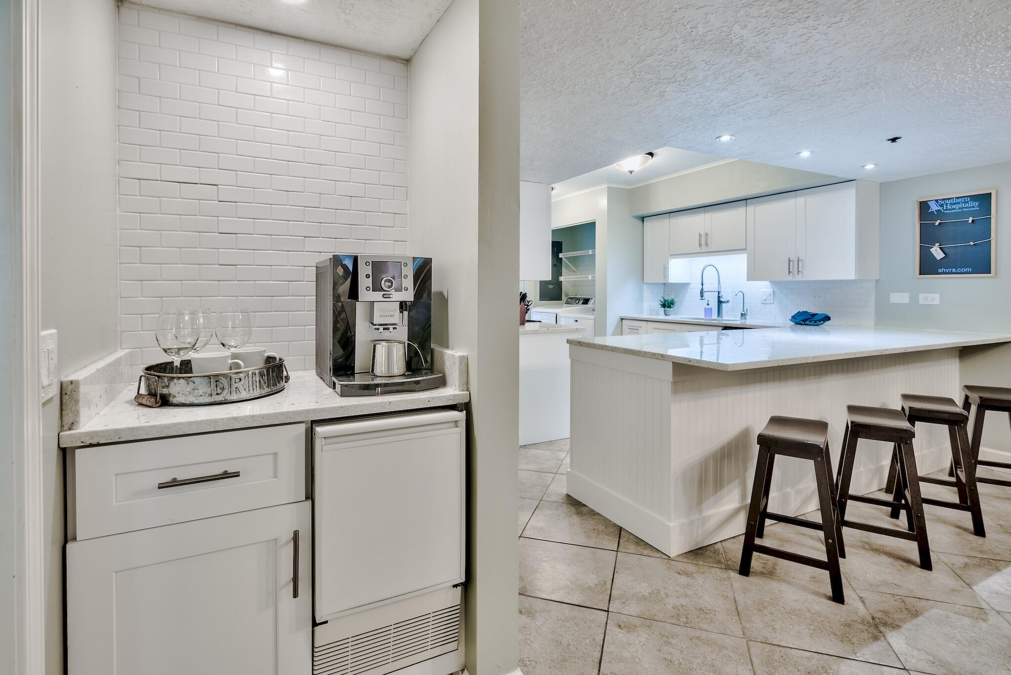 MAINSAIL CONDO PH 5 - Residential