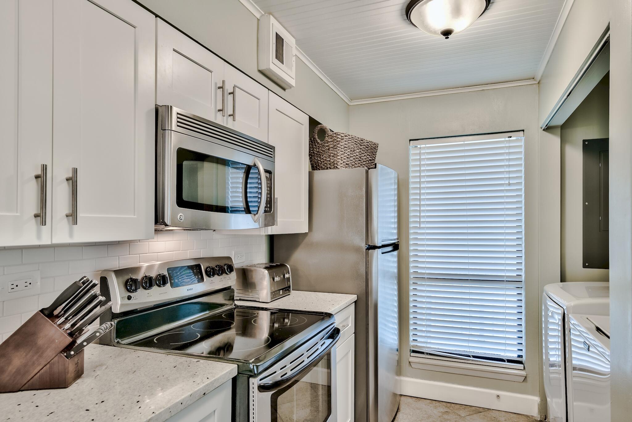 MAINSAIL CONDO PH 5 - Residential