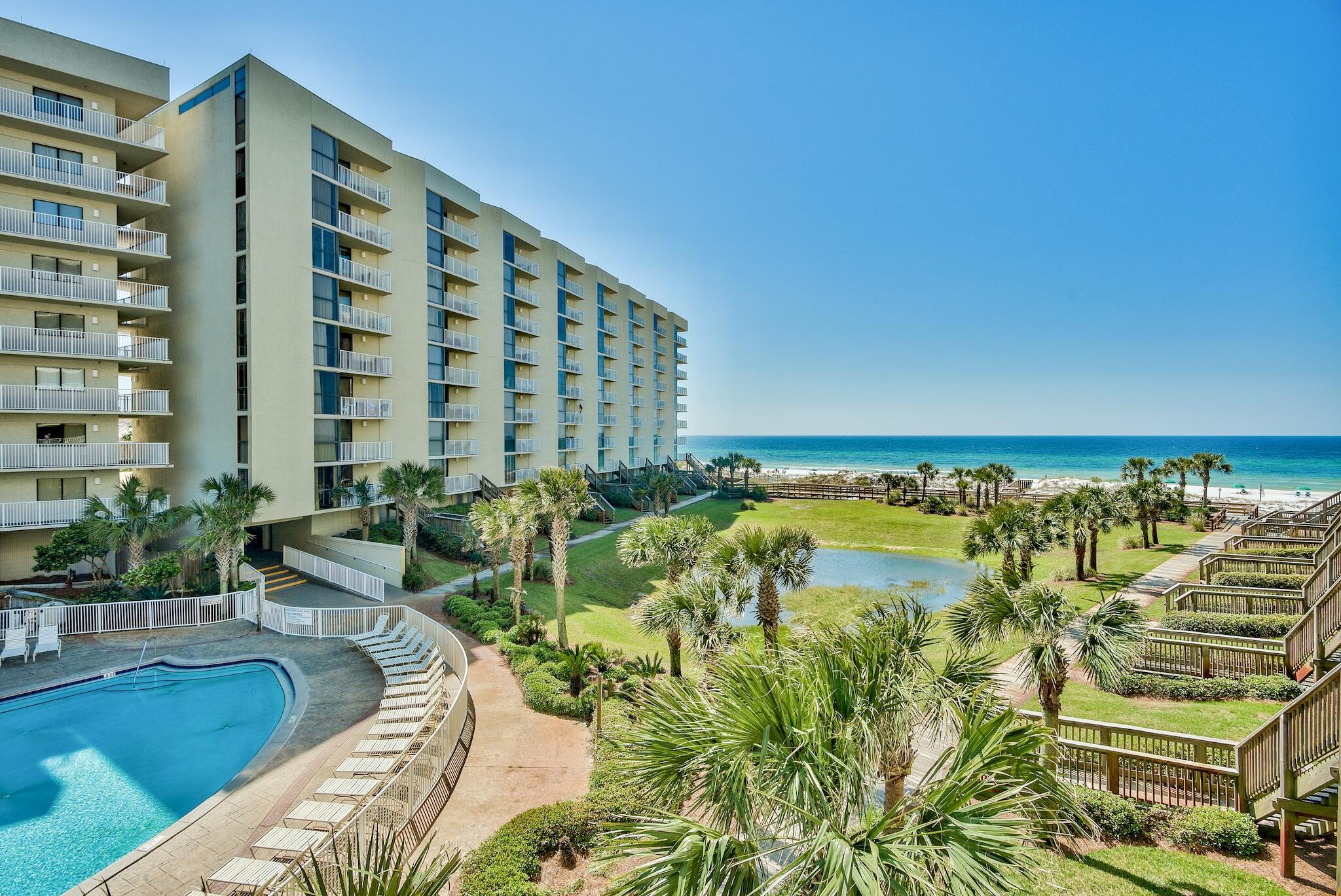 MAINSAIL CONDO PH 5 - Residential