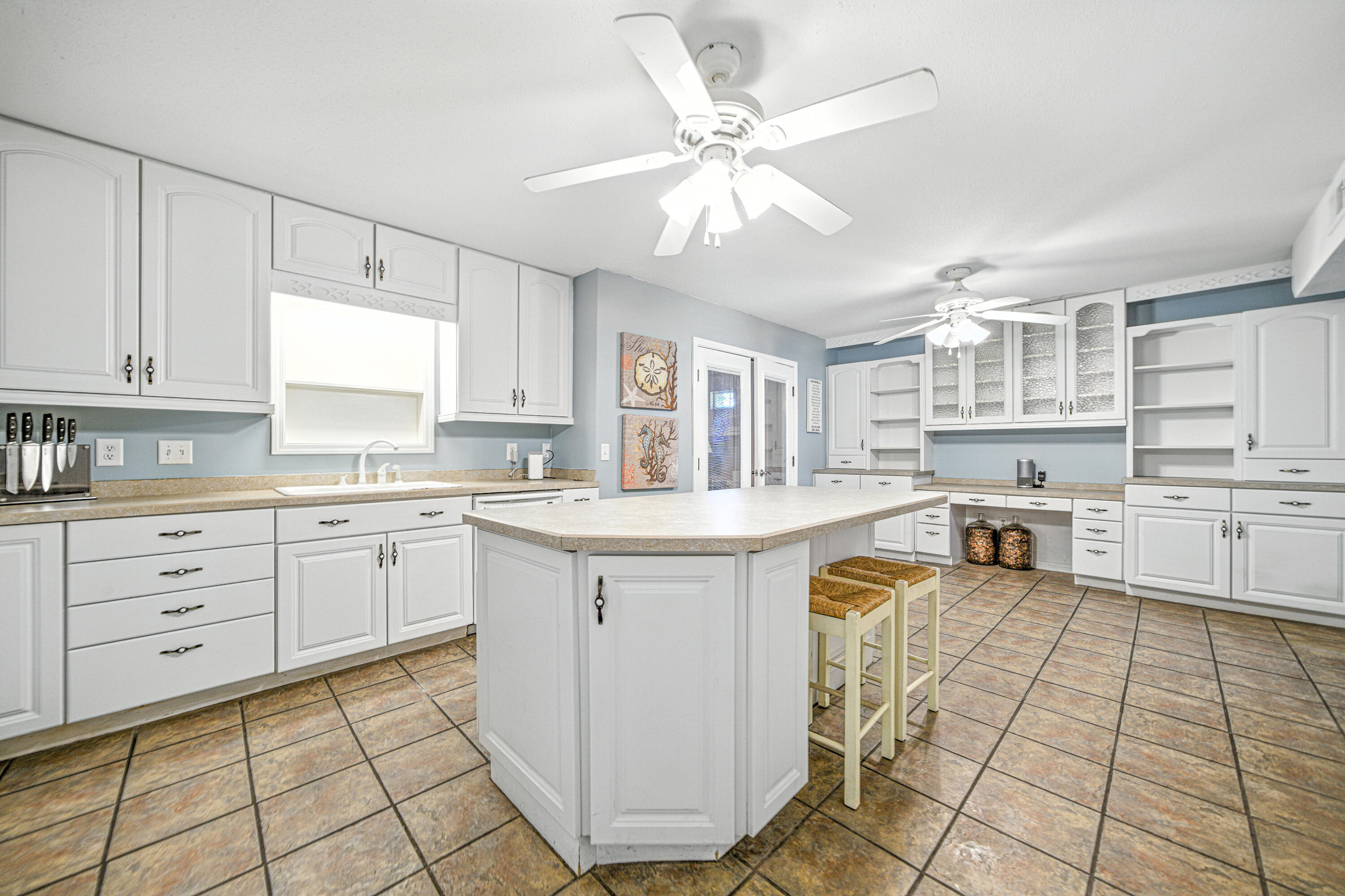 BAYOU WOODS - Residential