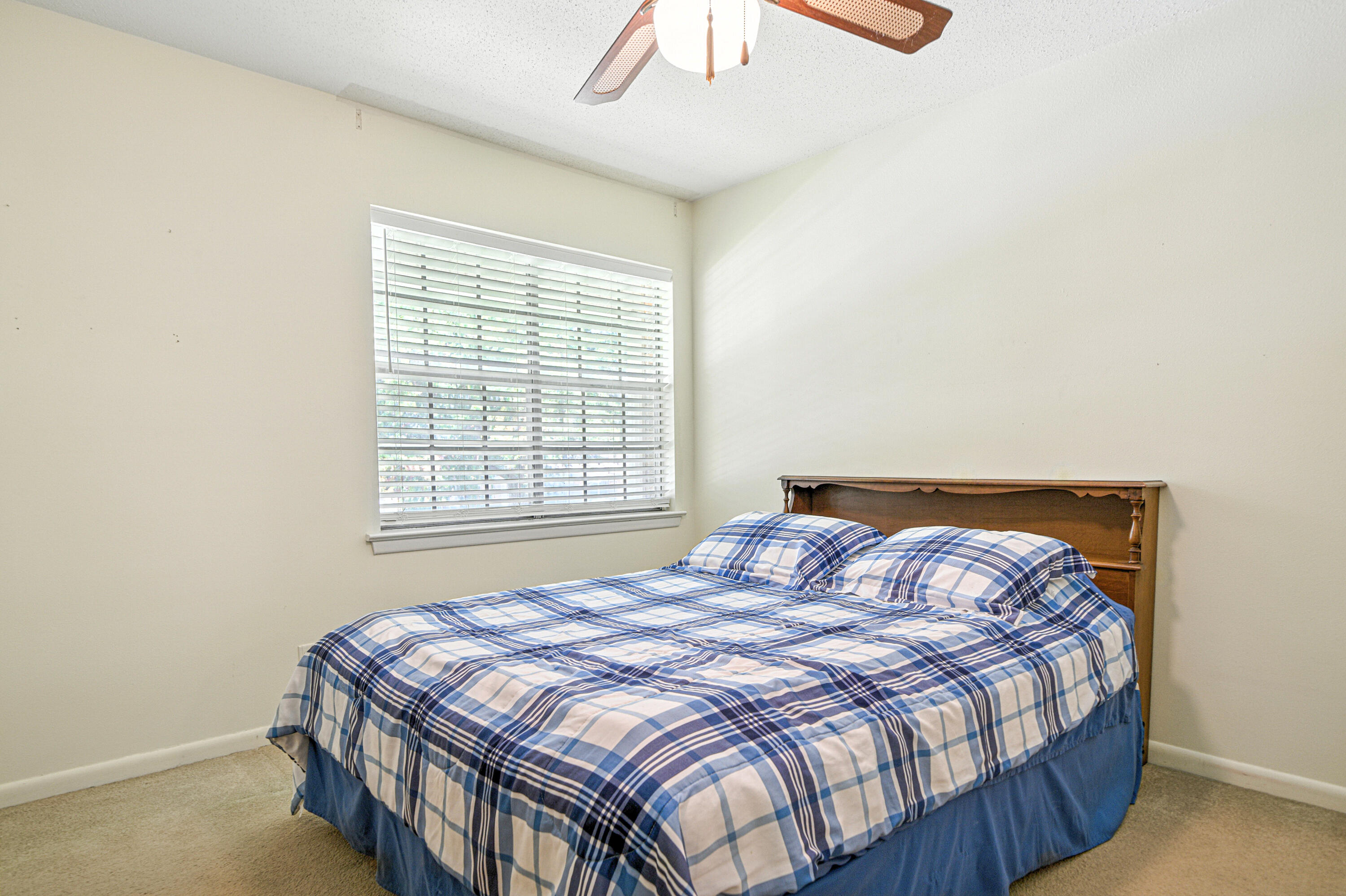 BAYOU WOODS - Residential