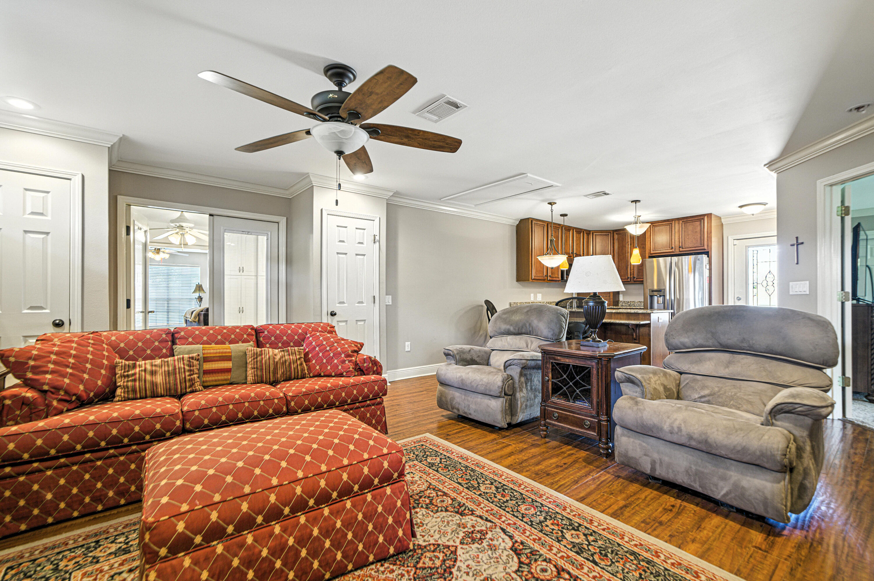 BAYOU WOODS - Residential