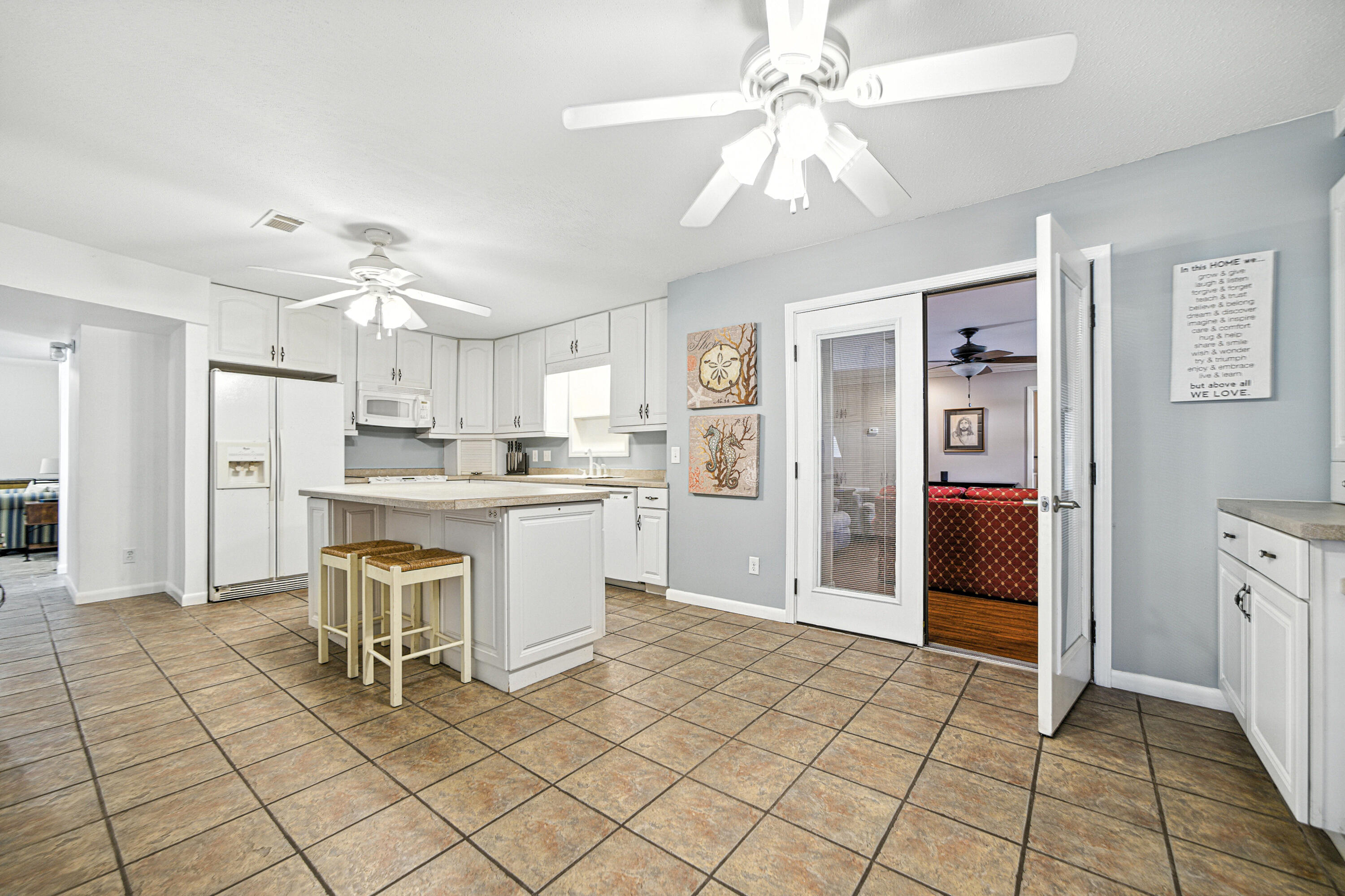 BAYOU WOODS - Residential