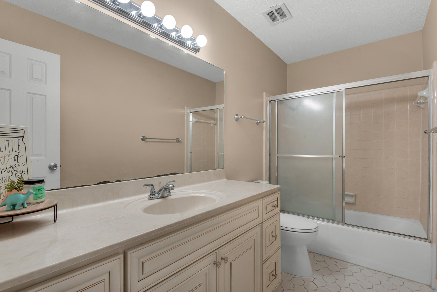 BAYOU POQUITO - Residential Lease