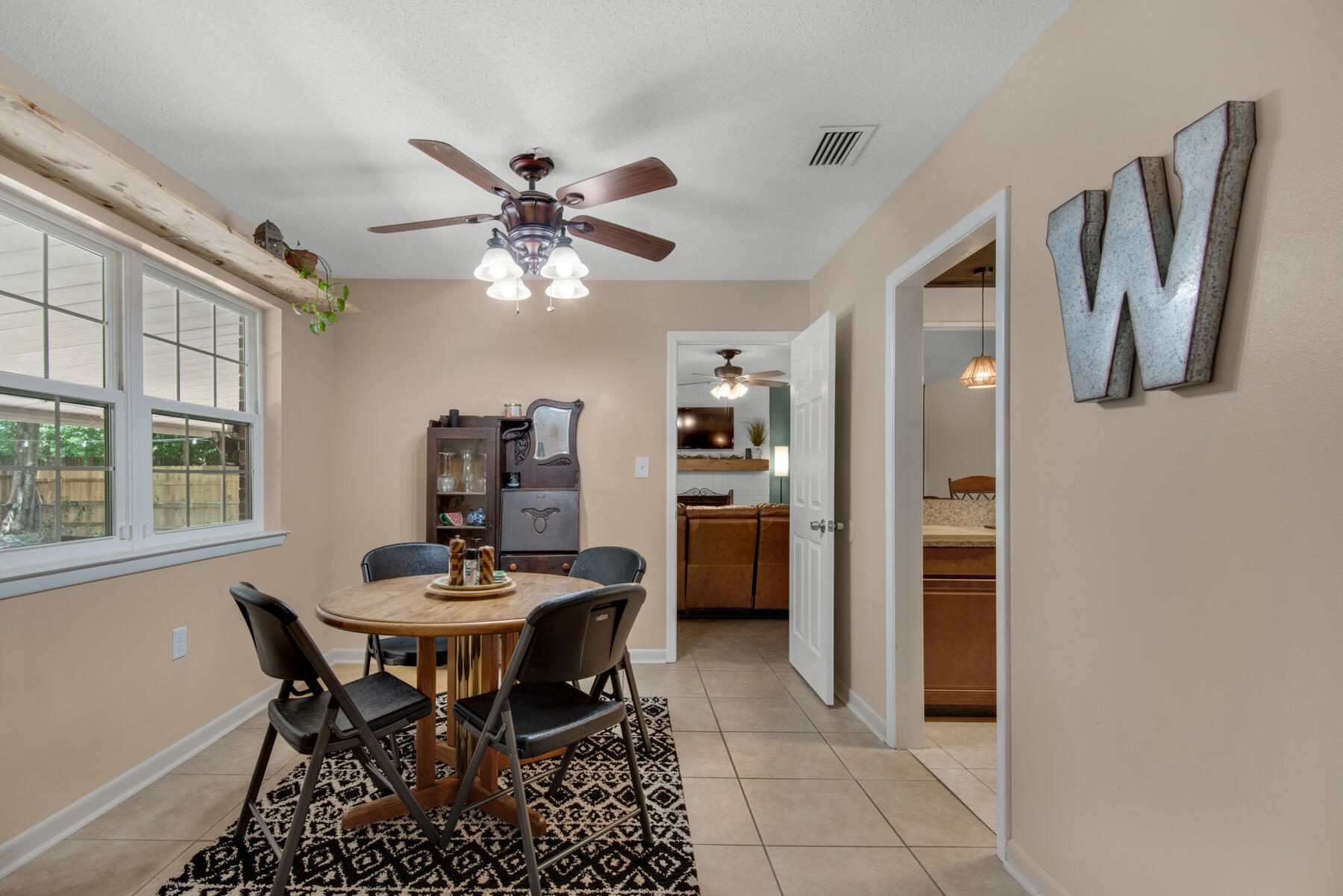 BAYOU POQUITO - Residential Lease