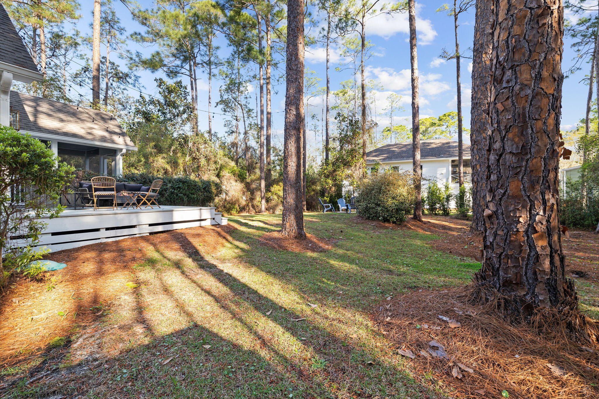 MAGNOLIA BEACH - Residential