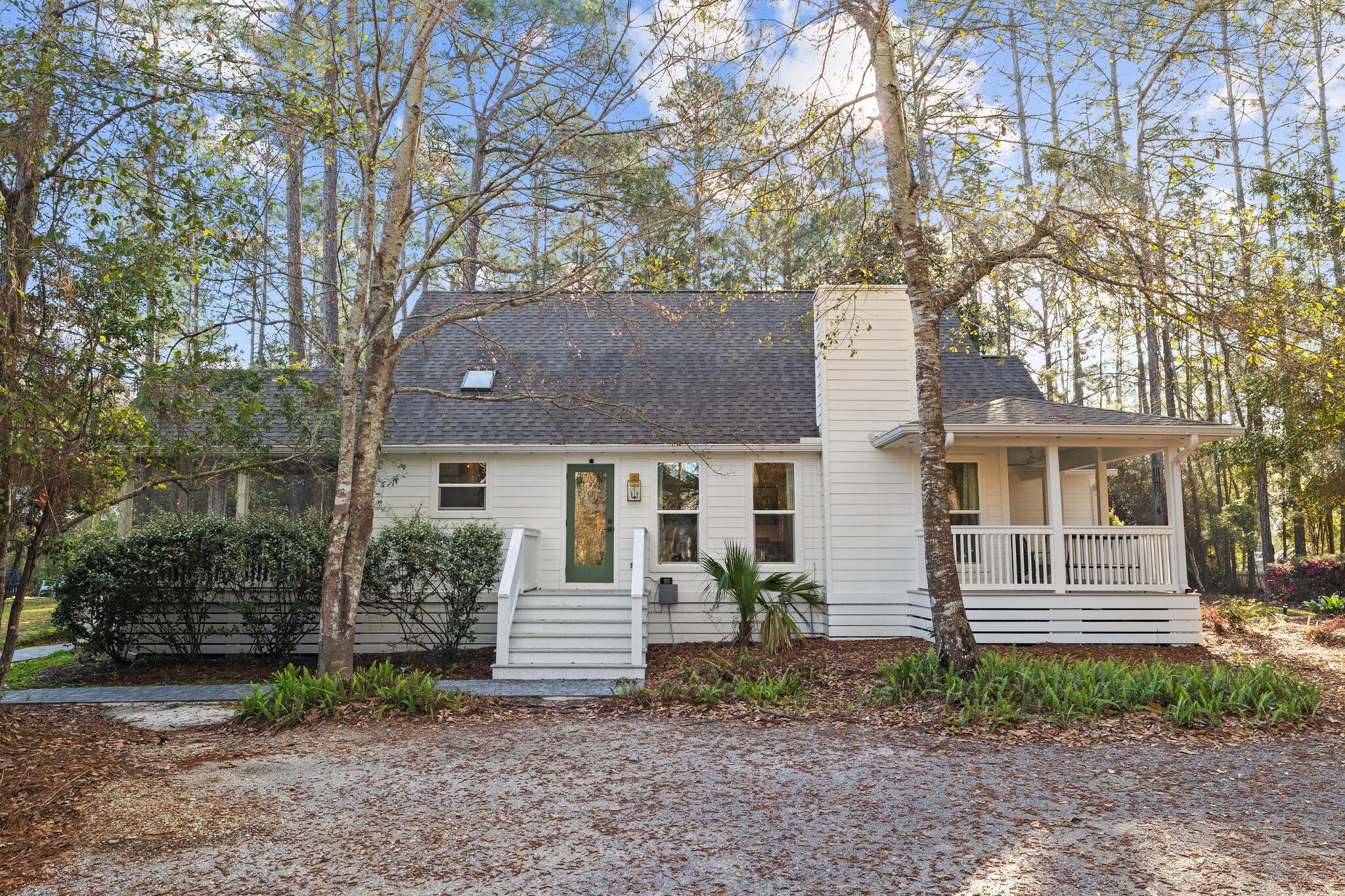 MAGNOLIA BEACH - Residential