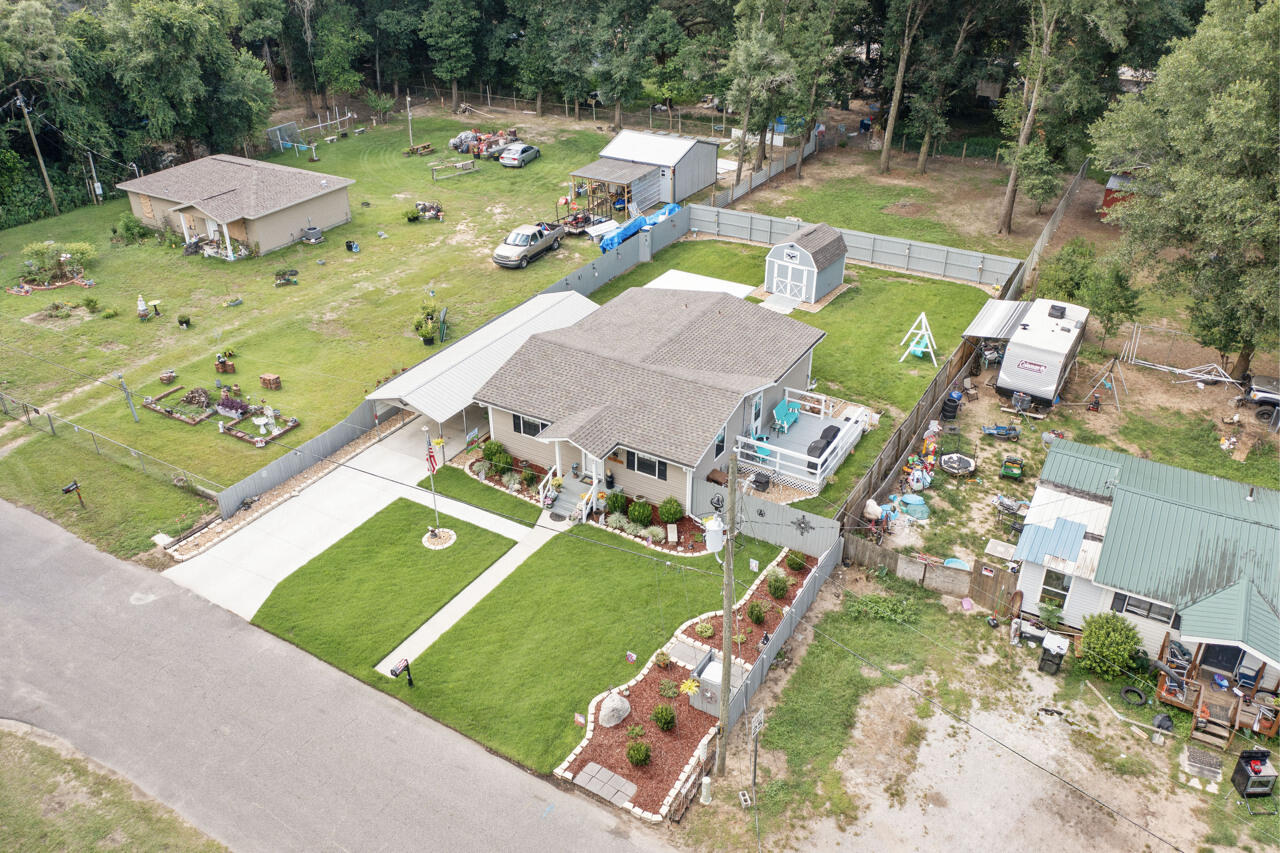 LYNWOOD PARK - Residential