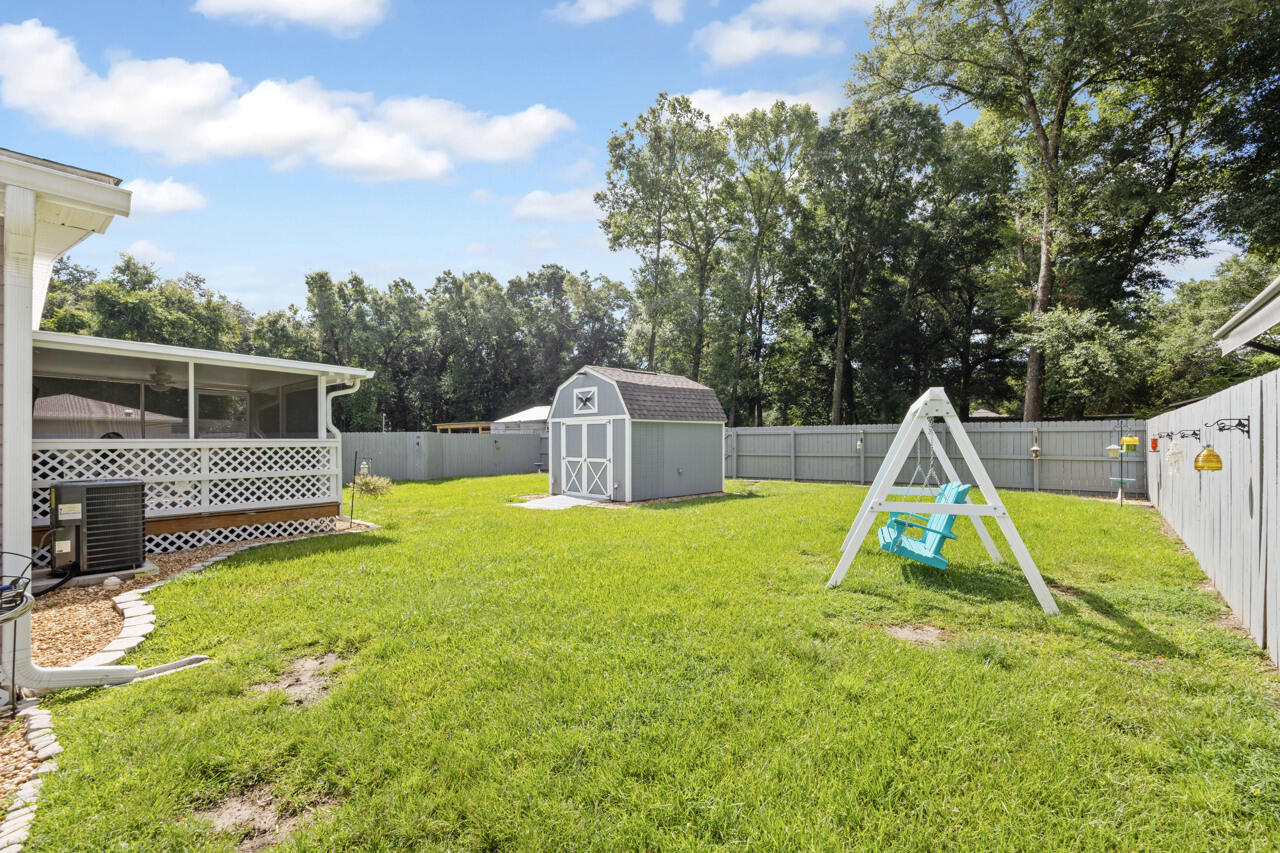 LYNWOOD PARK - Residential