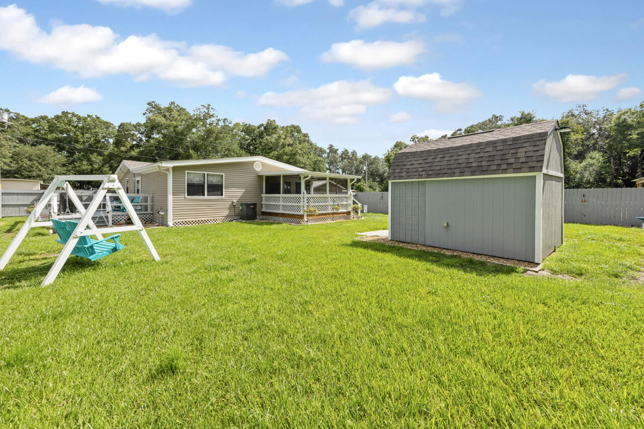 LYNWOOD PARK - Residential