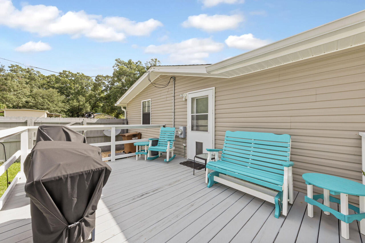 LYNWOOD PARK - Residential