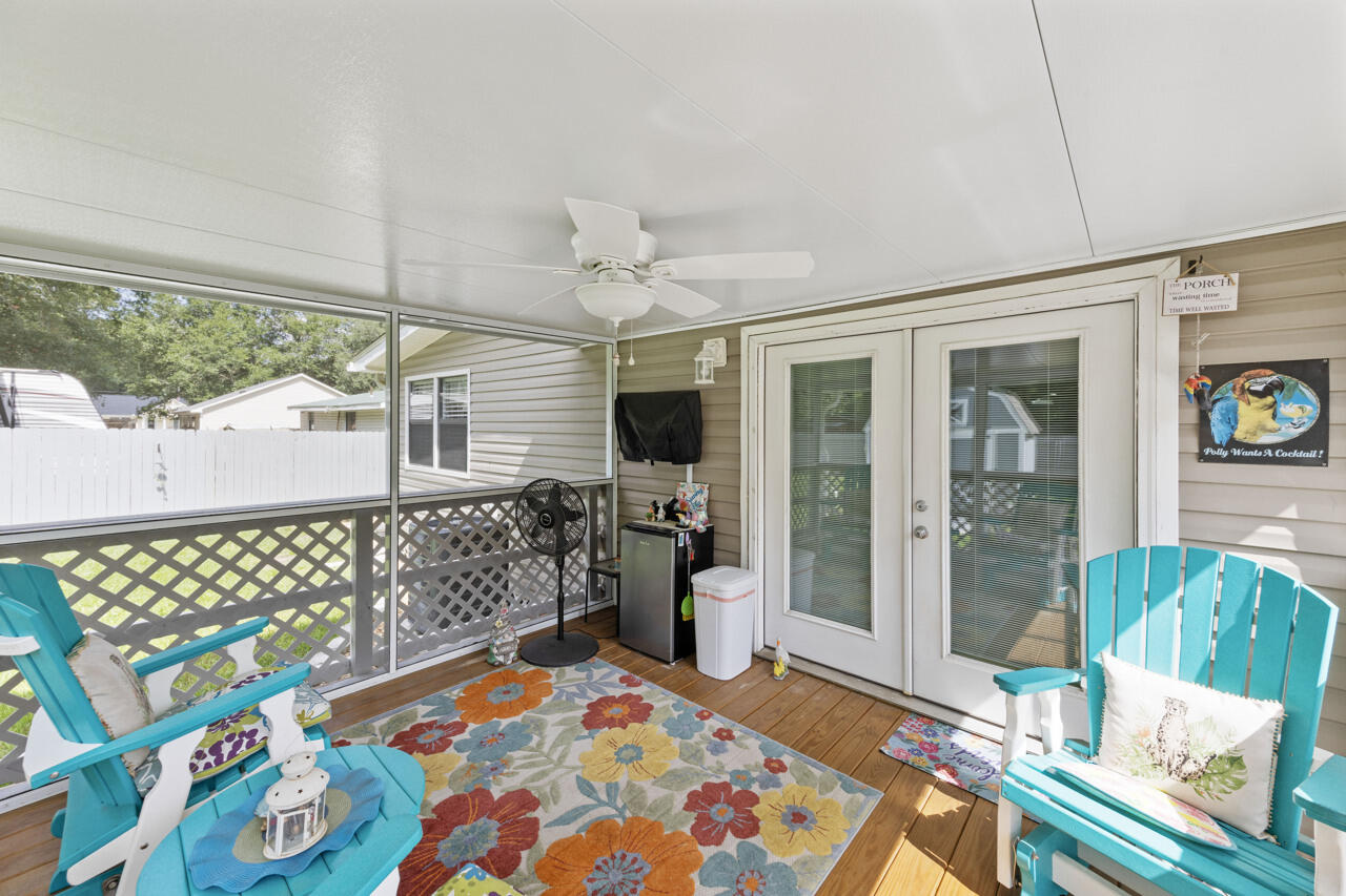 LYNWOOD PARK - Residential